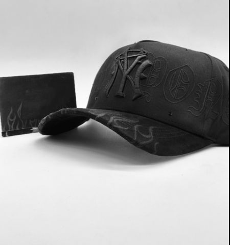 31 hats ny pearls