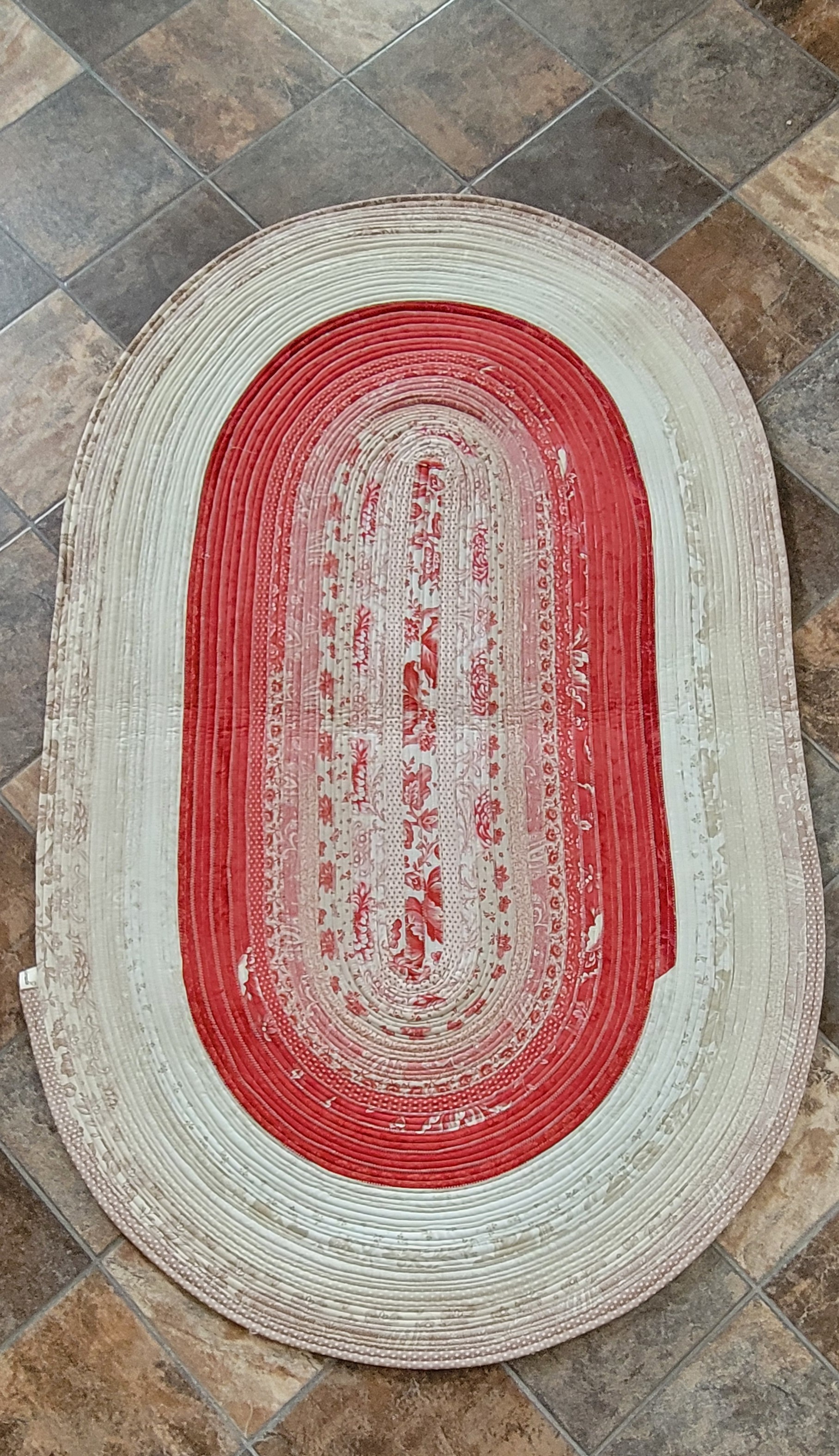 JRR Oval Red Beige Cream