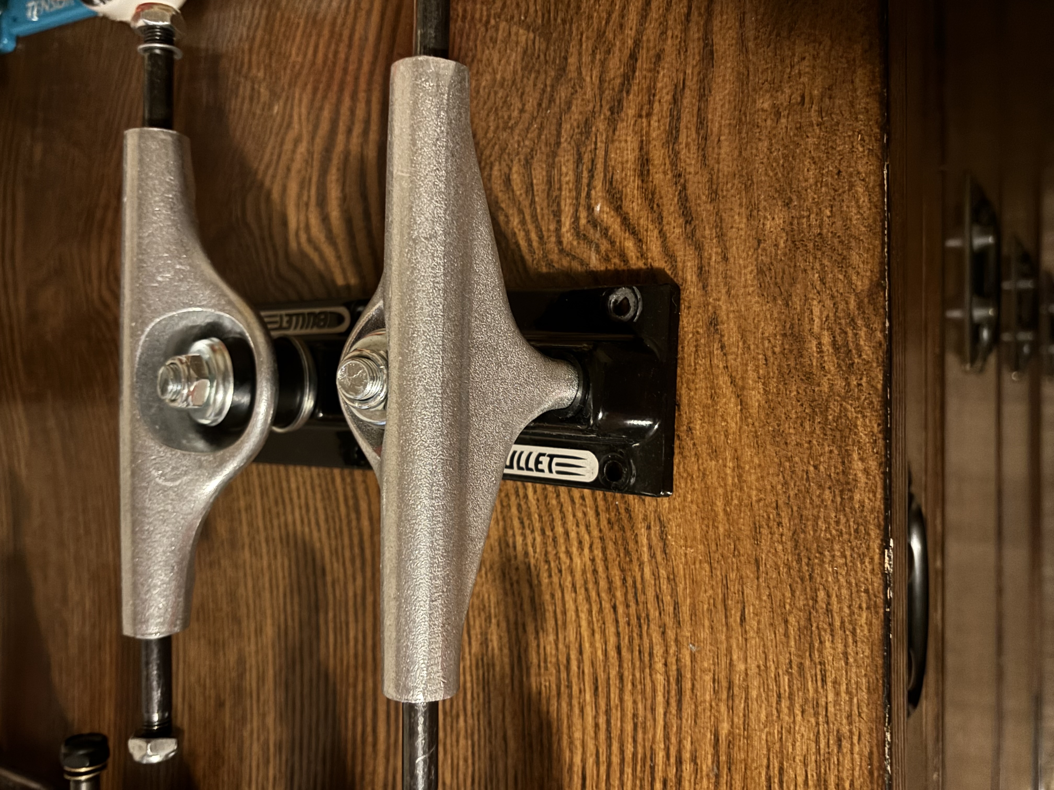 Santa Cruz 8" Bullet Trucks Raw / Black Base Pair
