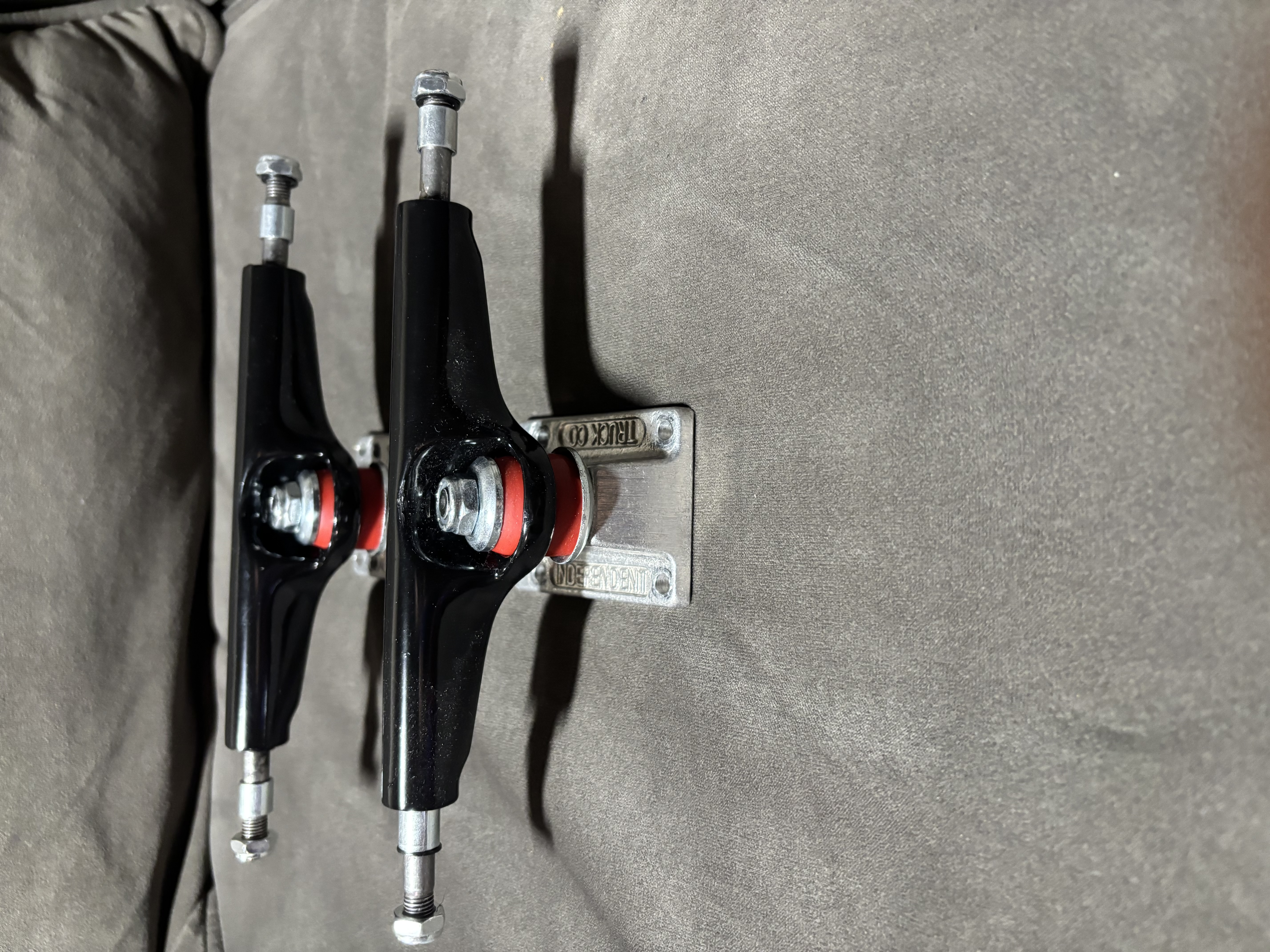 Reconditioned Independent 151 - 8.625" Wide Stage 4 Trucks