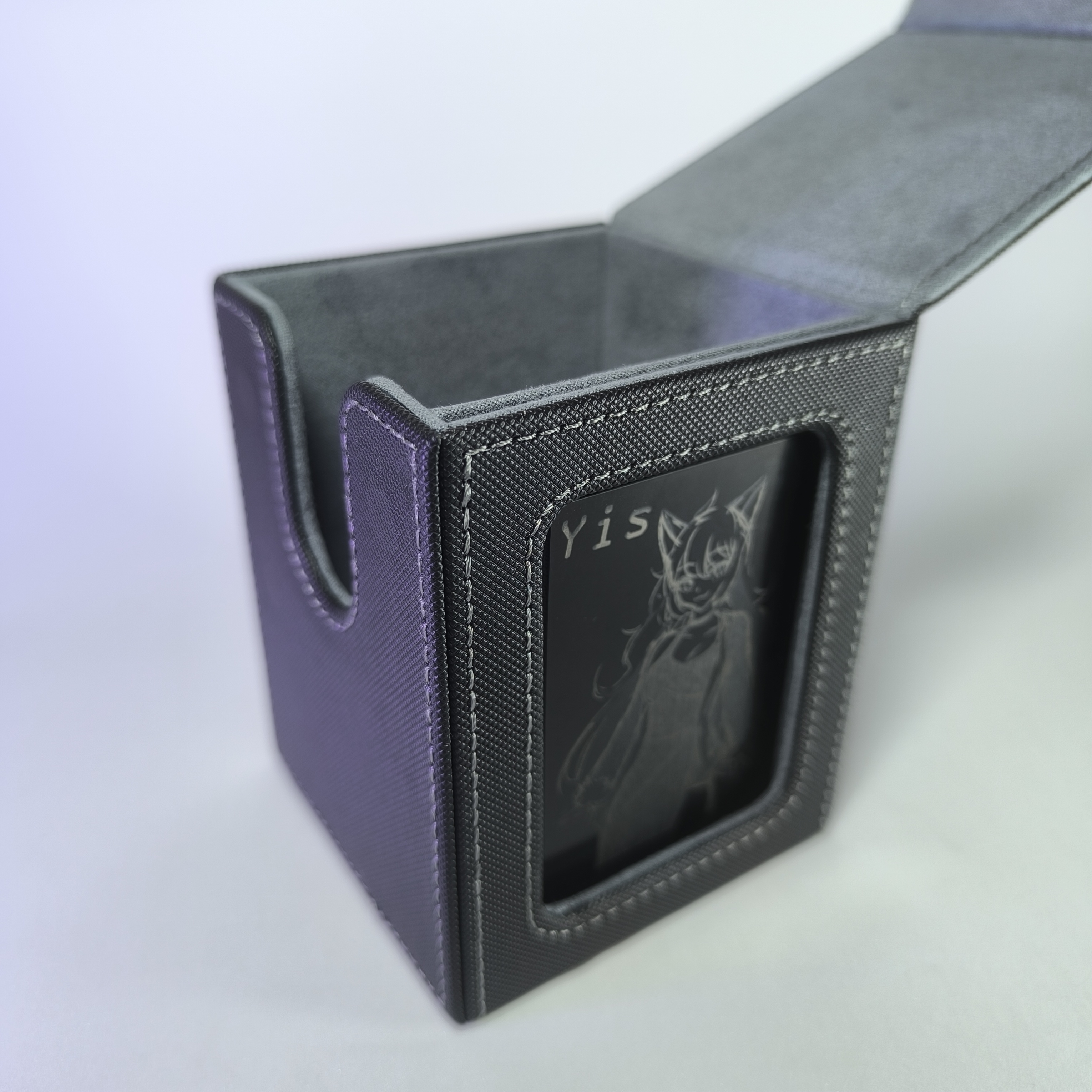 Deckbox con exhibidor de tarjeta Gris/Negro