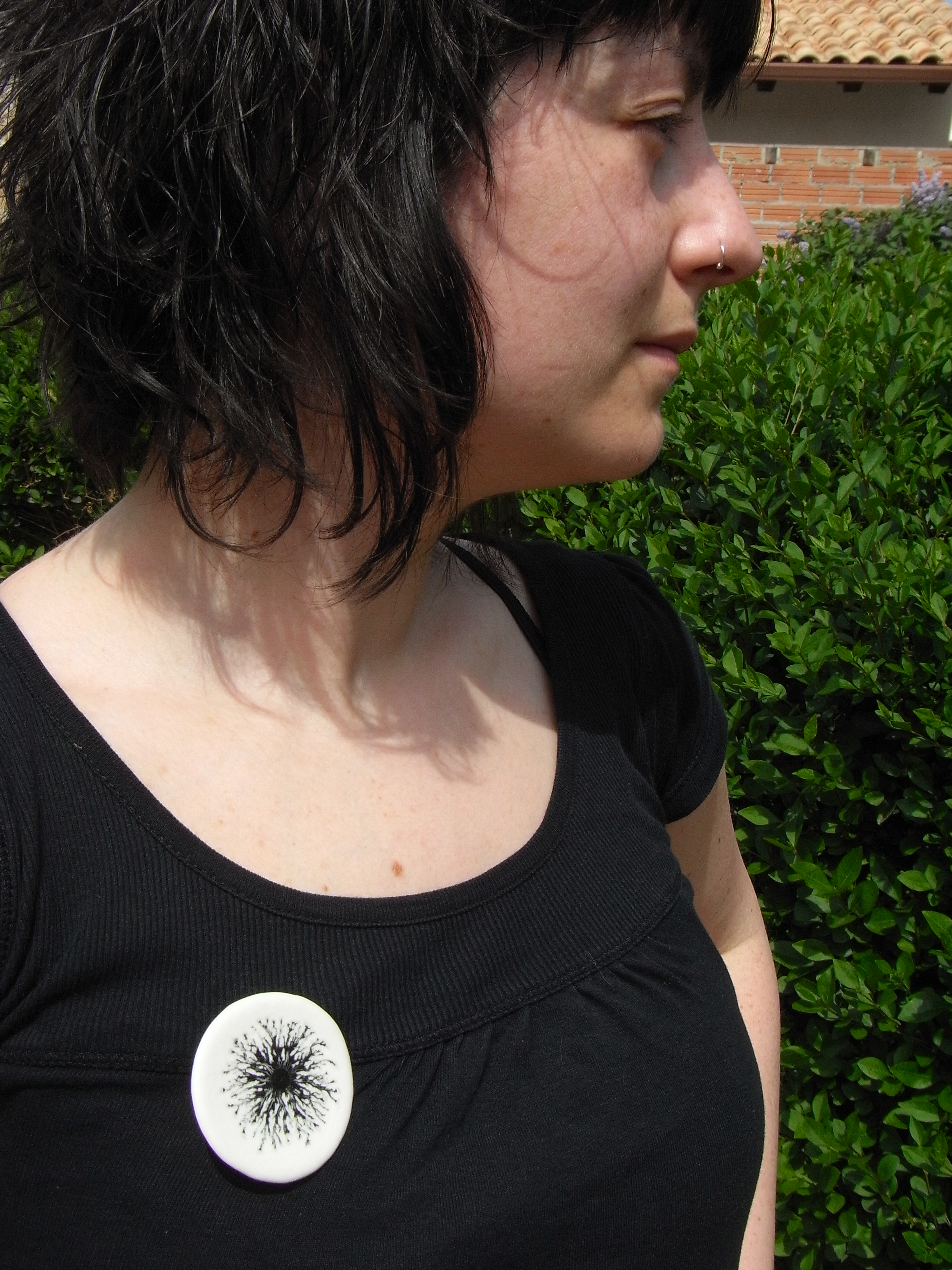 Broche Eguzkilore 