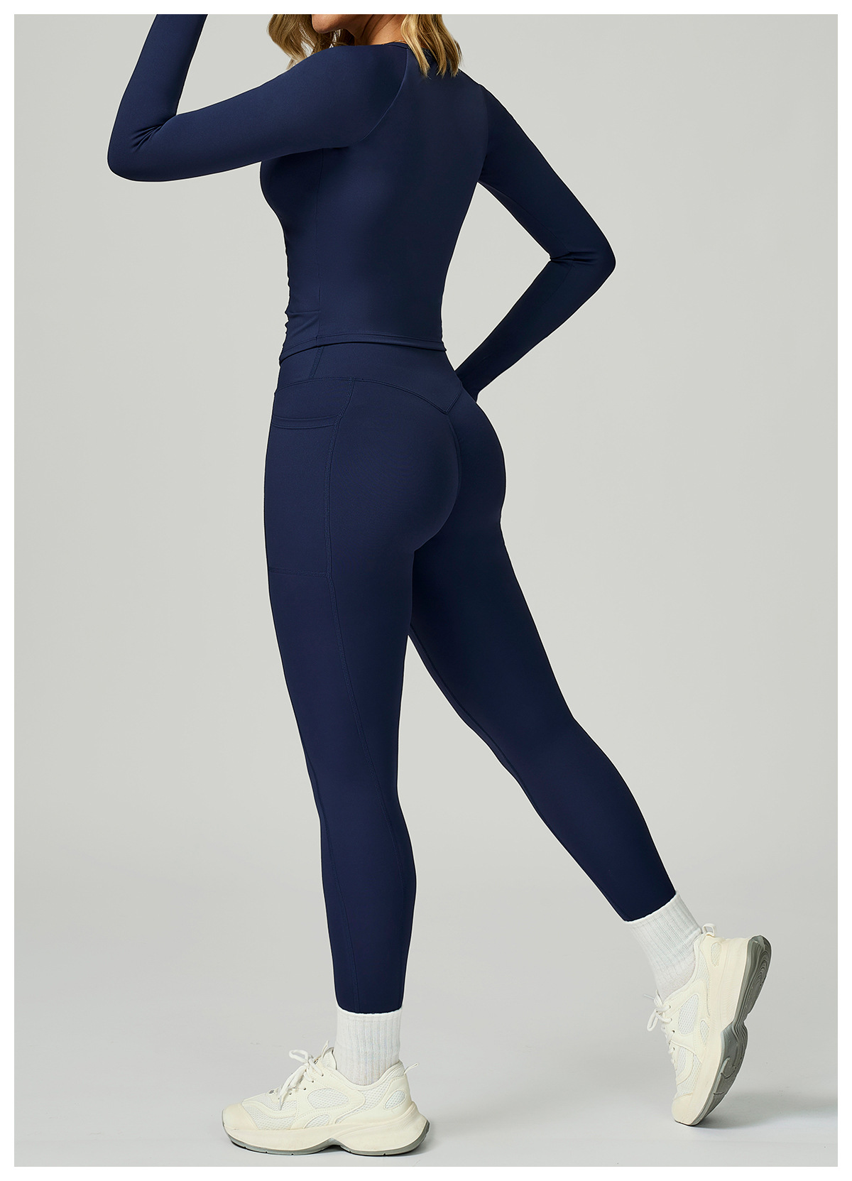 Bare - Feel Long - Sleeve Yoga Set 