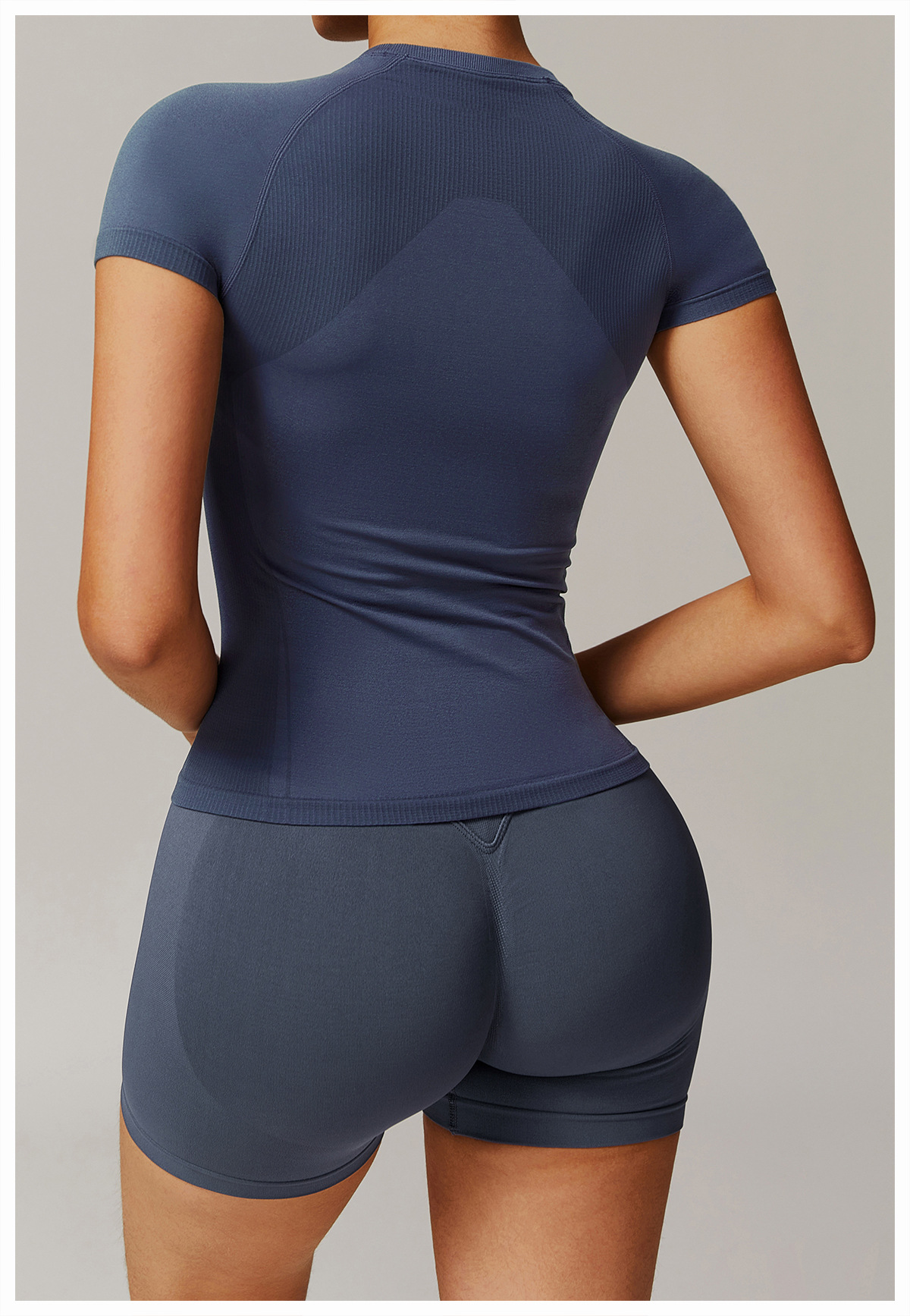 Seamless Ribbed Yoga Short - Sleeve Top