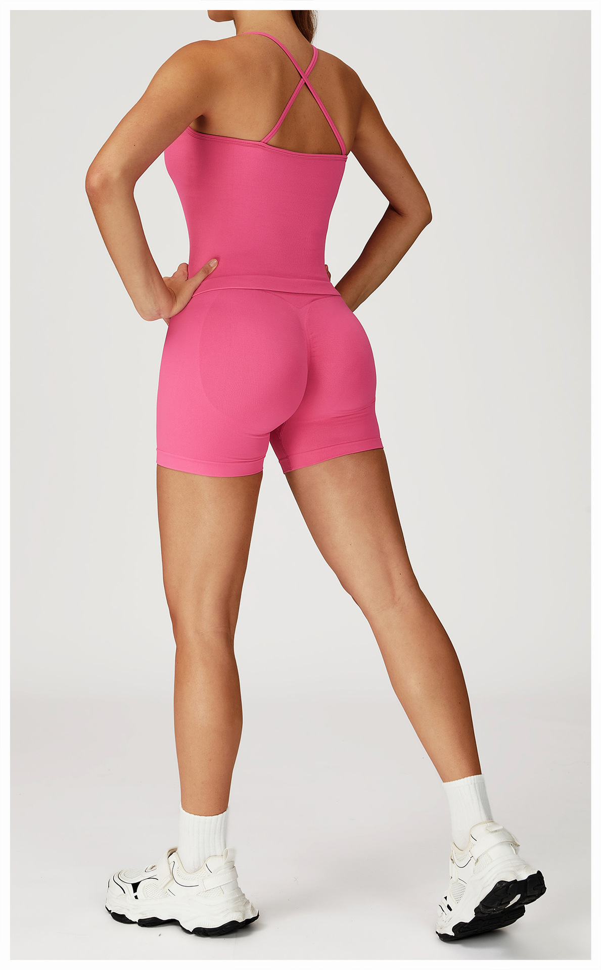 Seamless Slim - Fit Quick - Dry Tank & Shorts Yoga Set