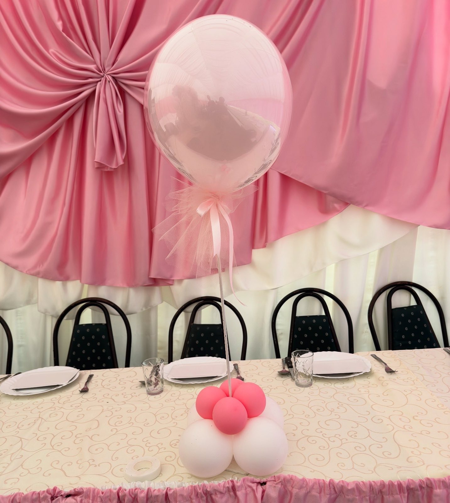 Dekoracije za rodjendane - Aranžman za sto 3