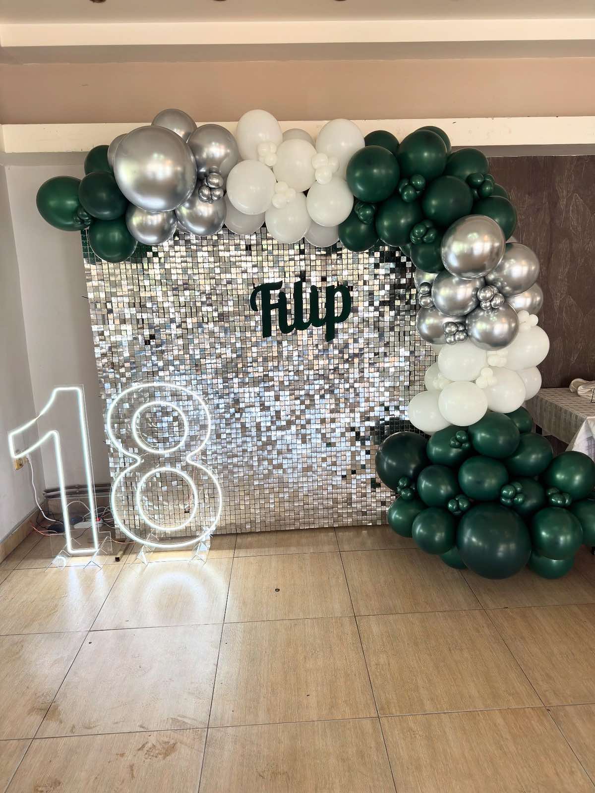 Dekoracije za rodjendane - Pozadina za slikanje 1