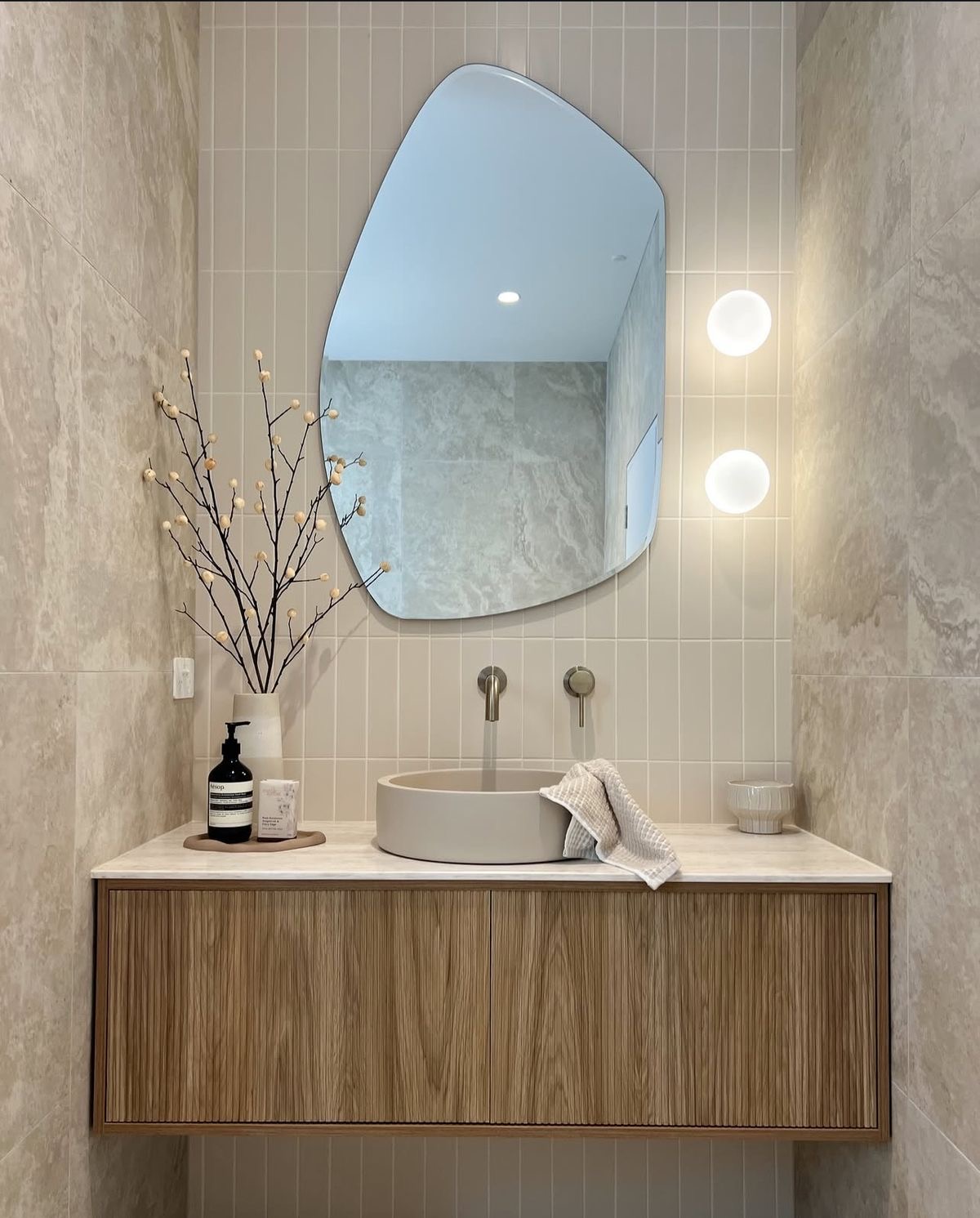 Irregular | Sencillo sin marco