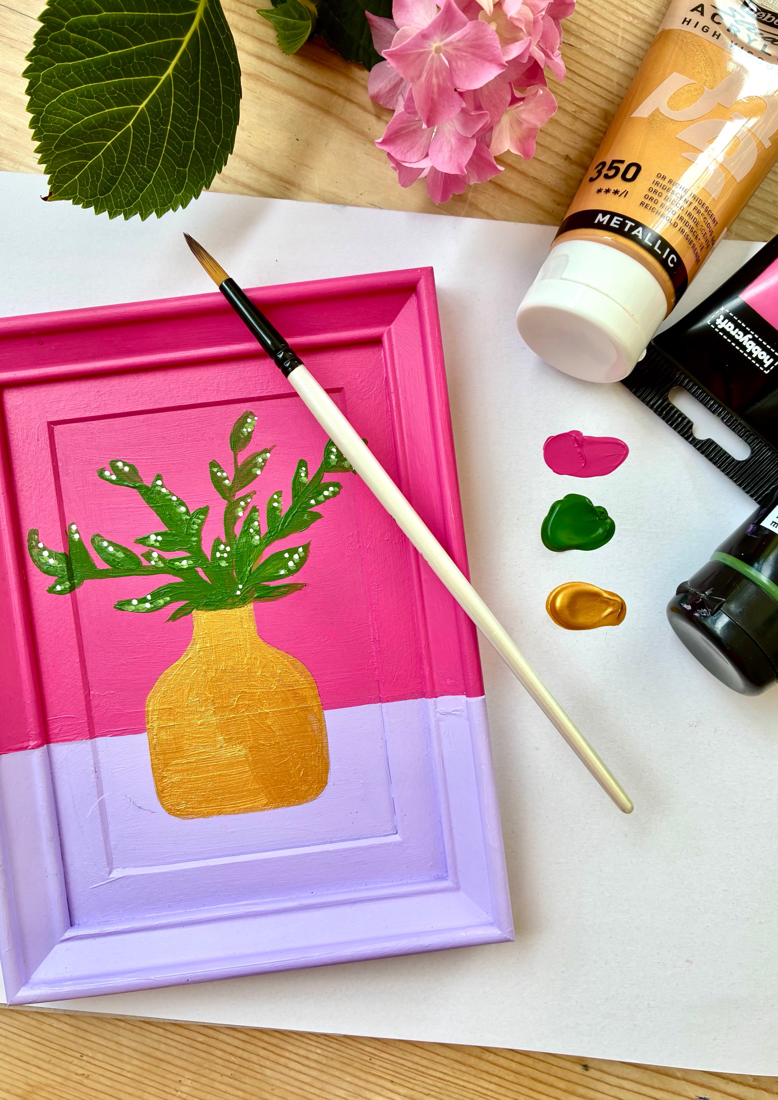 7.30pm 24/09/25: Acrylics Class