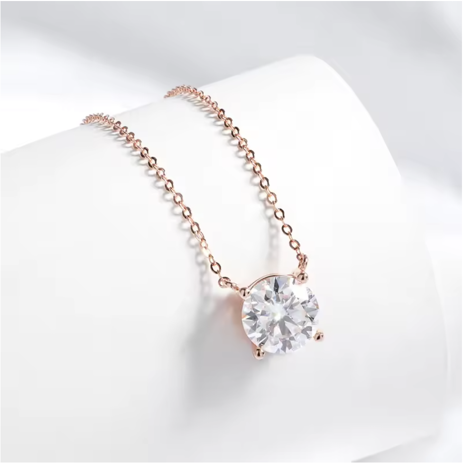 Rose Solitaire Necklace VVS1