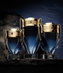  Invictus PARFUM masculino 