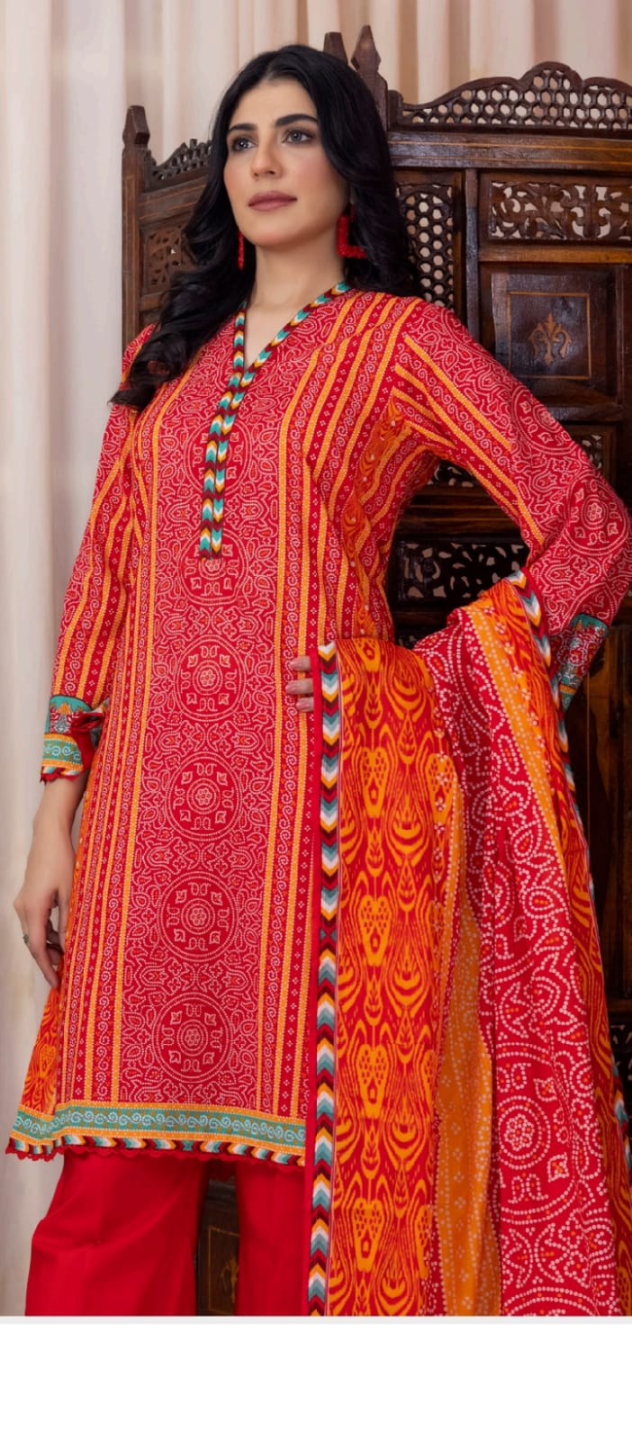 Summer Unstitched 3 PC Lawn suit