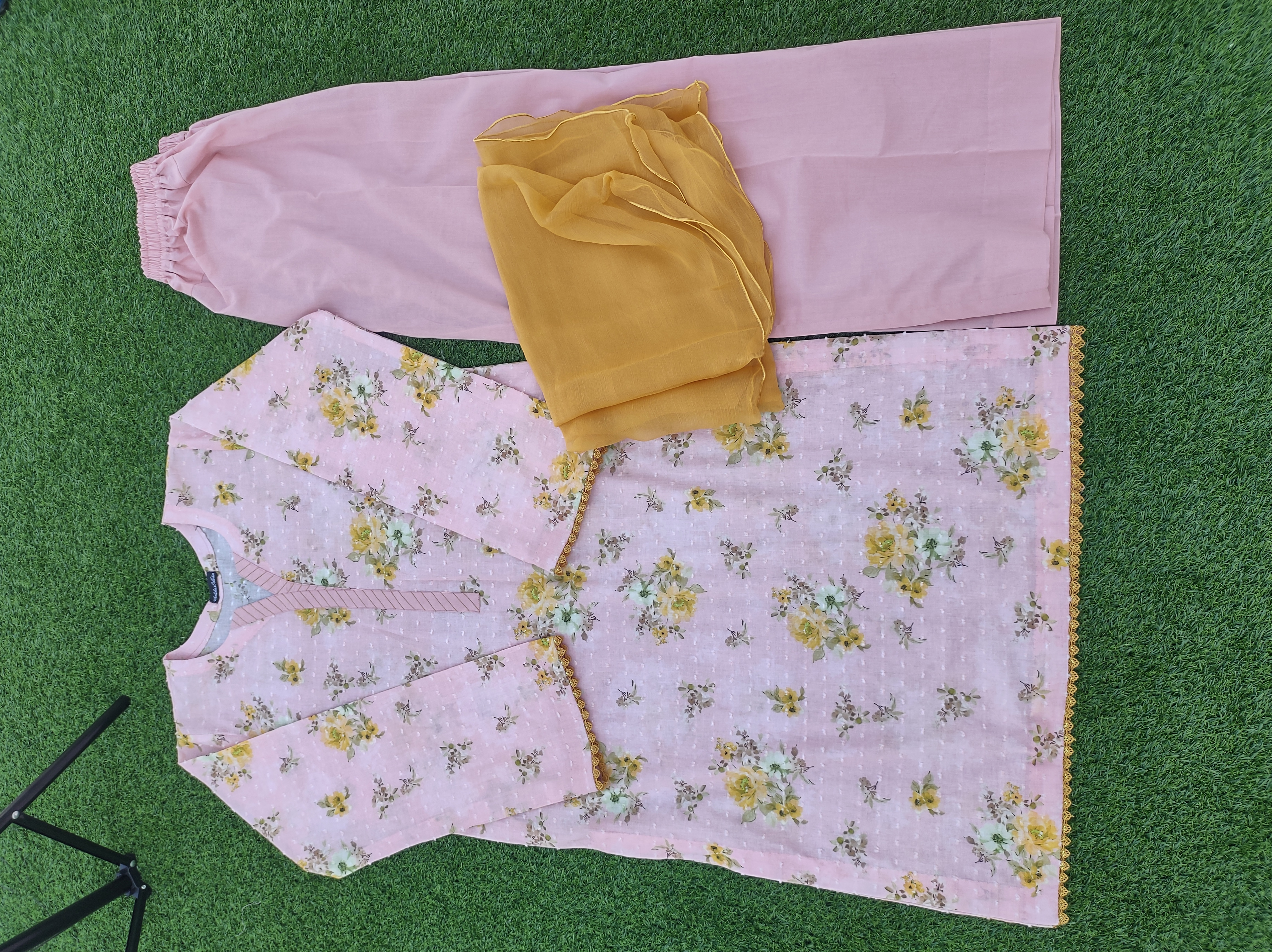 Pink Floral Printed Kurti Set