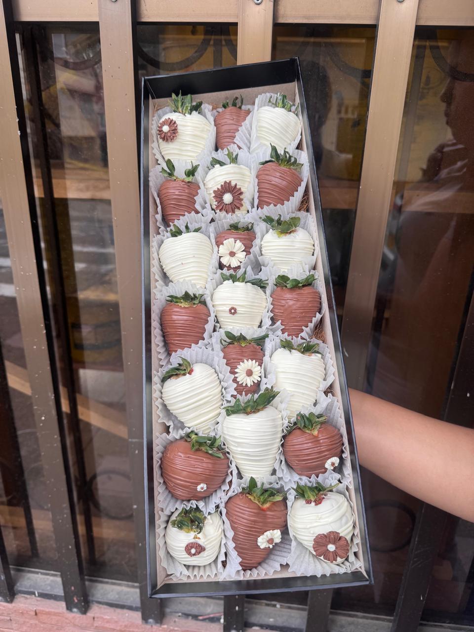 Caricias de Chocolate - Florería Orly Pereira