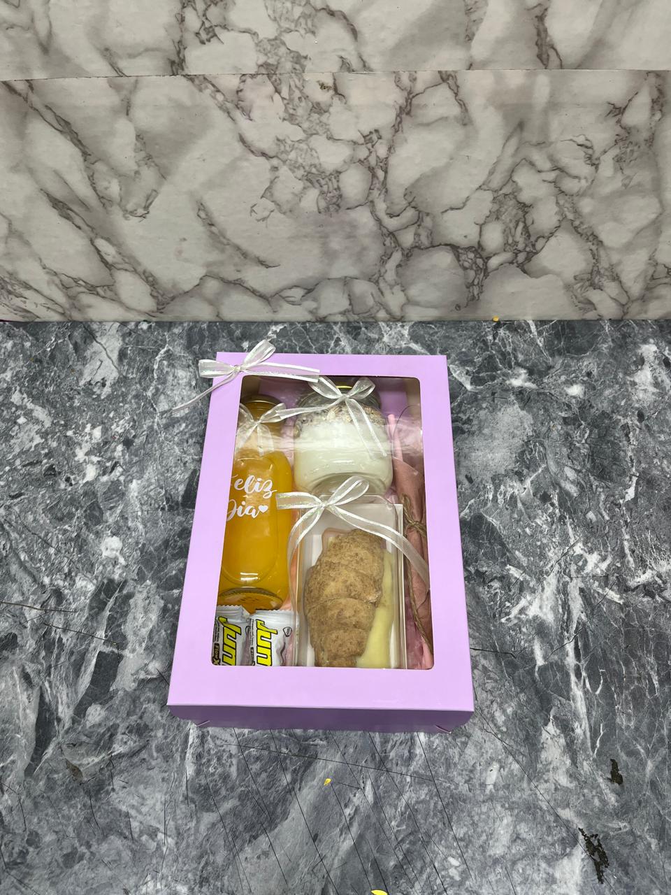 Desayuno Encantado - Florería Orly Pereira