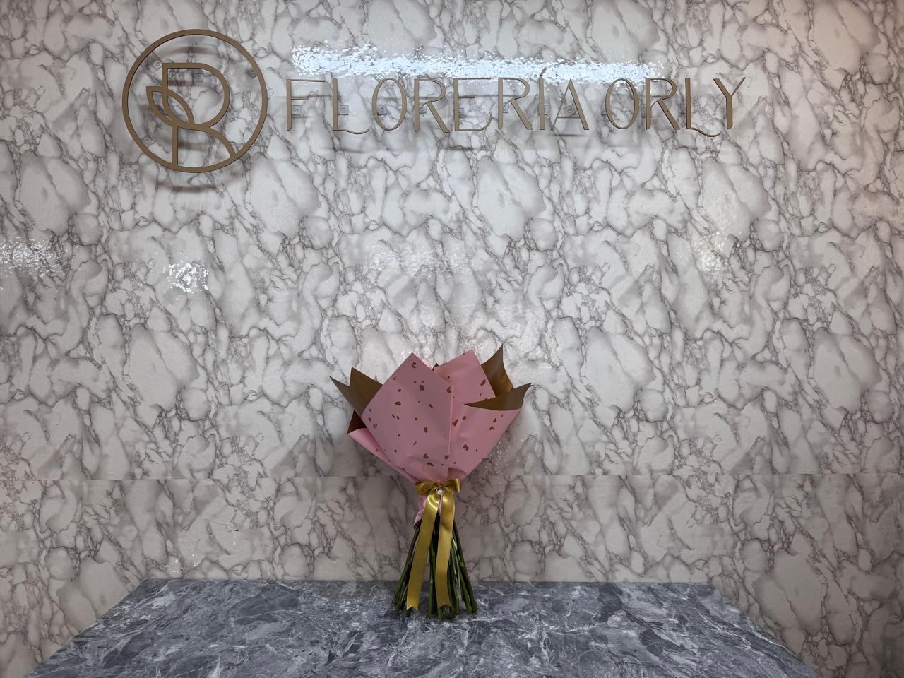 Encanto floral  - Florería Orly Pereira