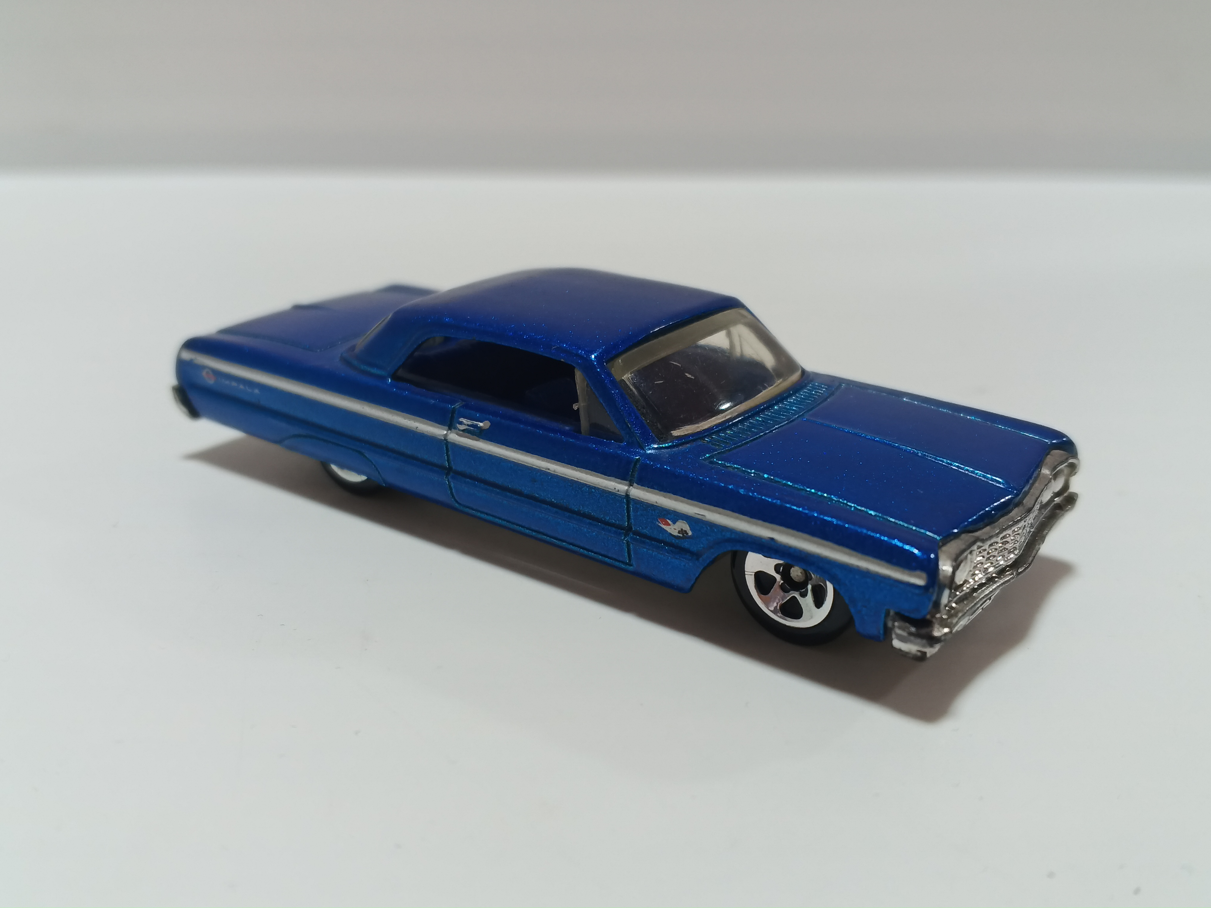 Hot Wheels - ´64 Impala