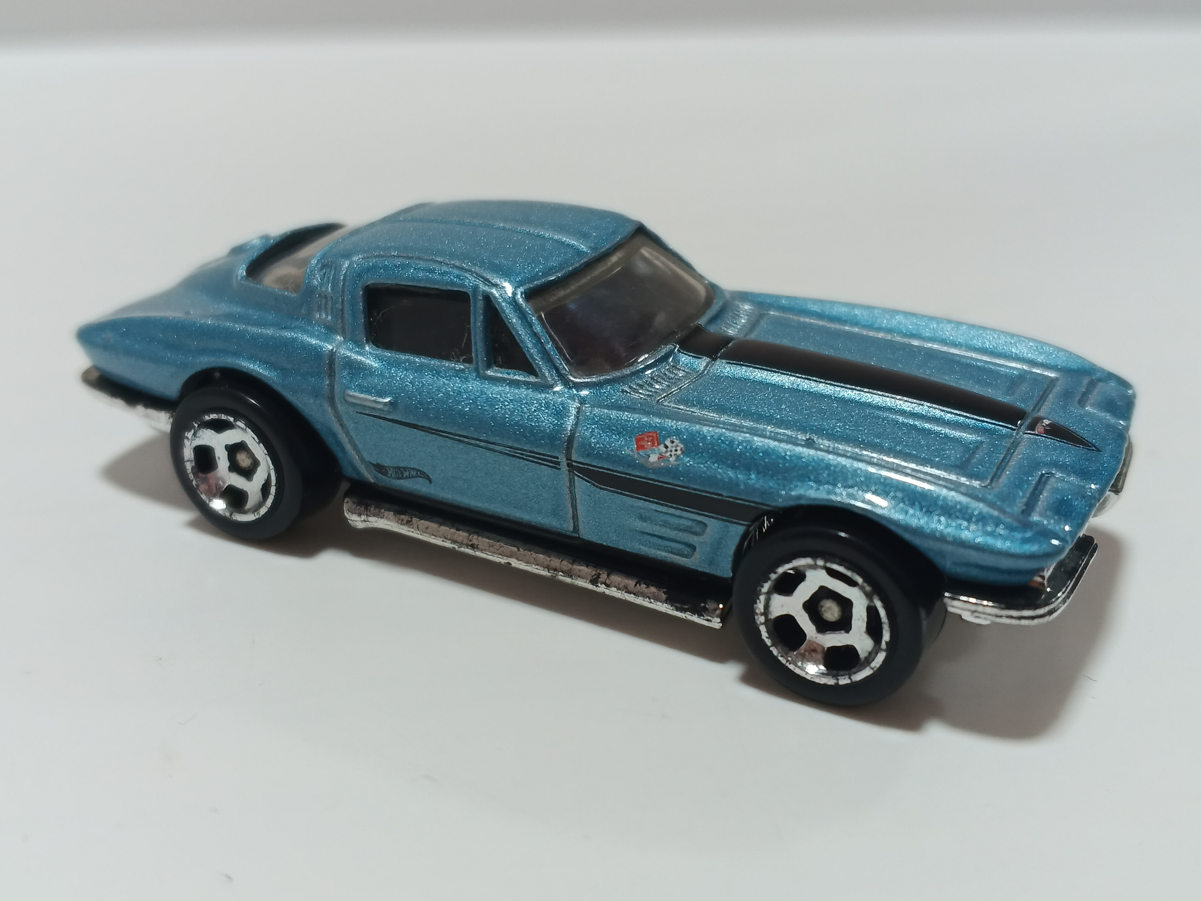 Hot Wheels - '64 Corvette Sting Ray