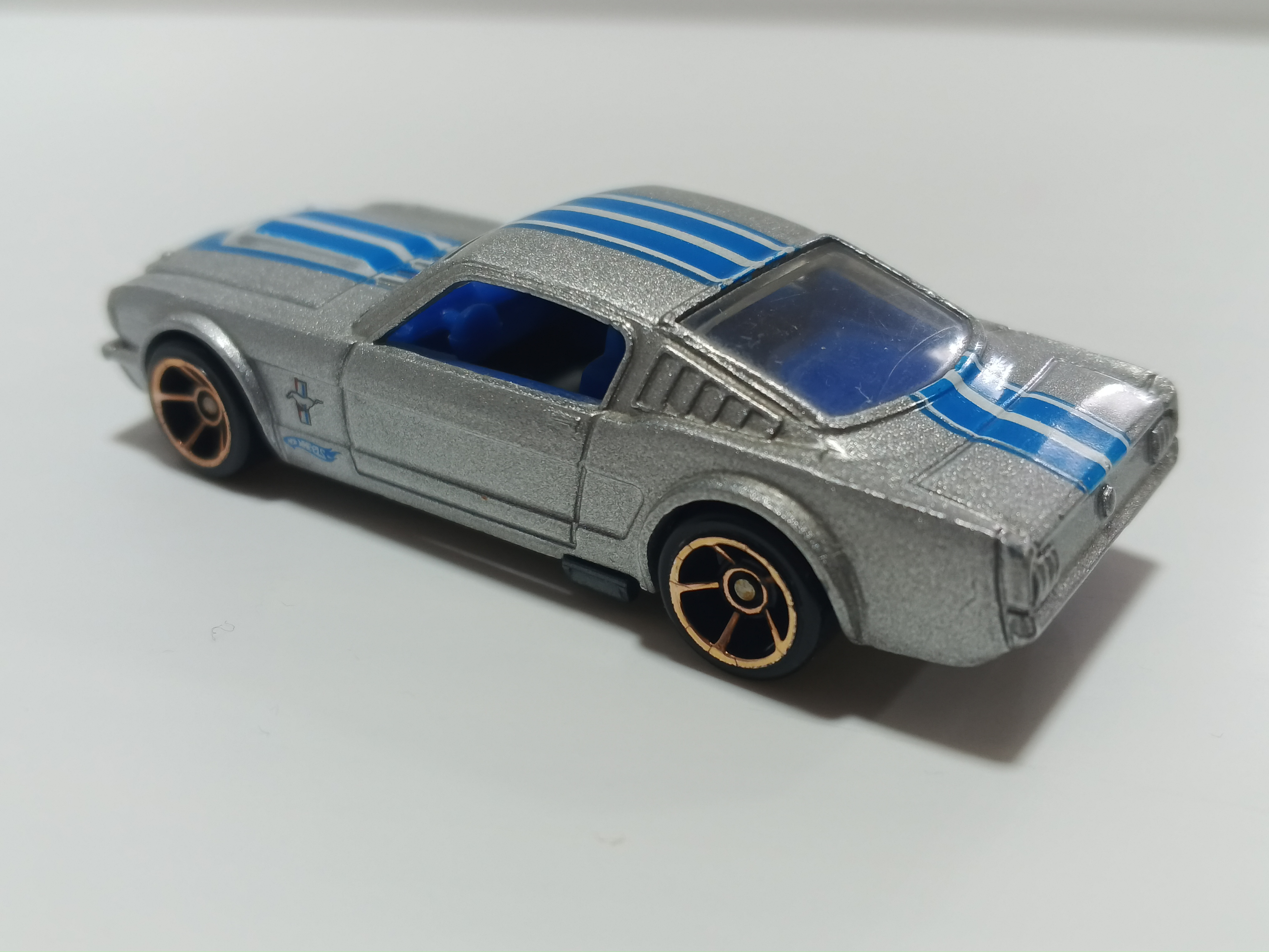 Hot Wheels - ´65 Mustang Fastback