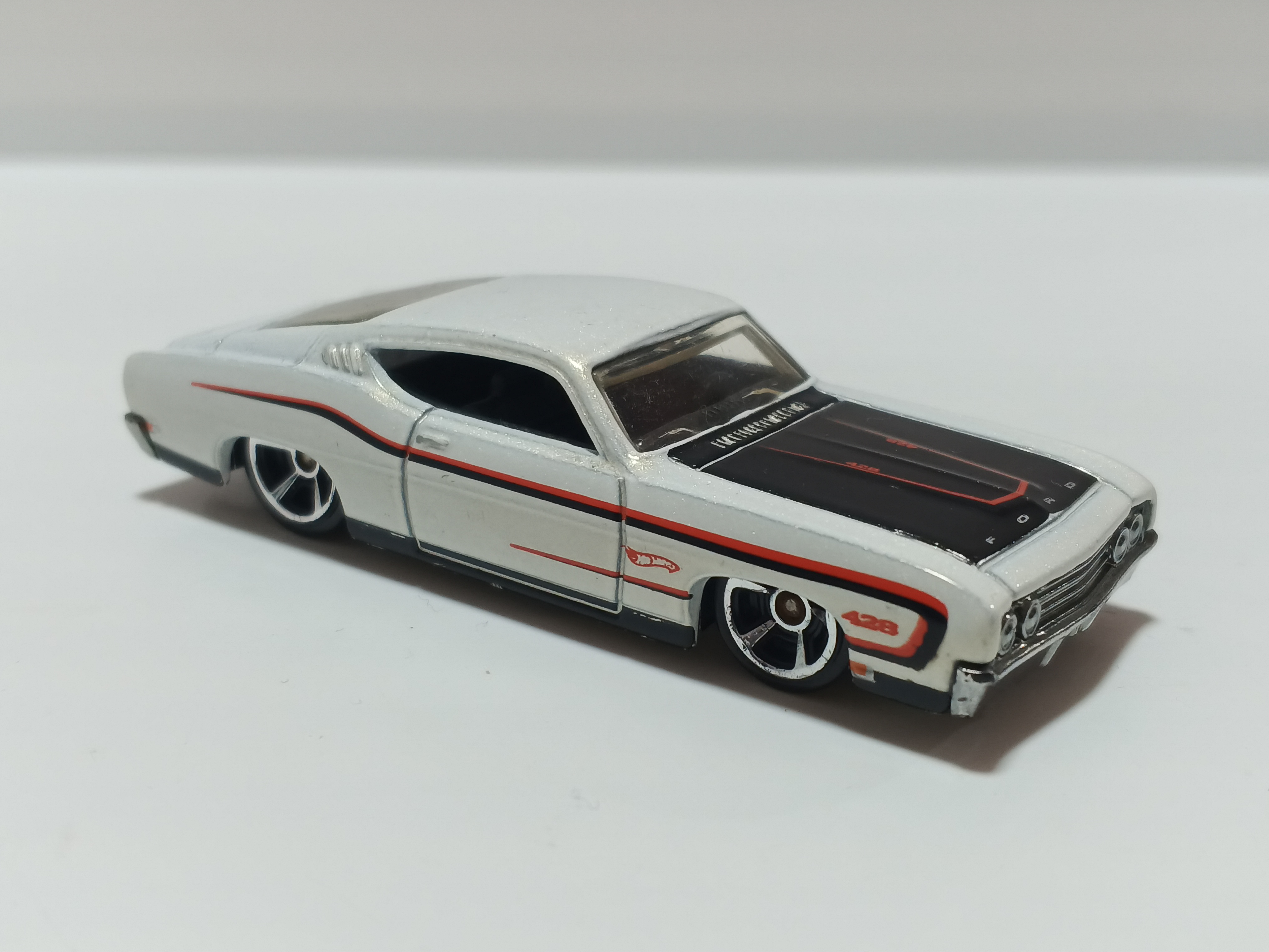 Hot Wheels - '69 Ford Torino Talladega