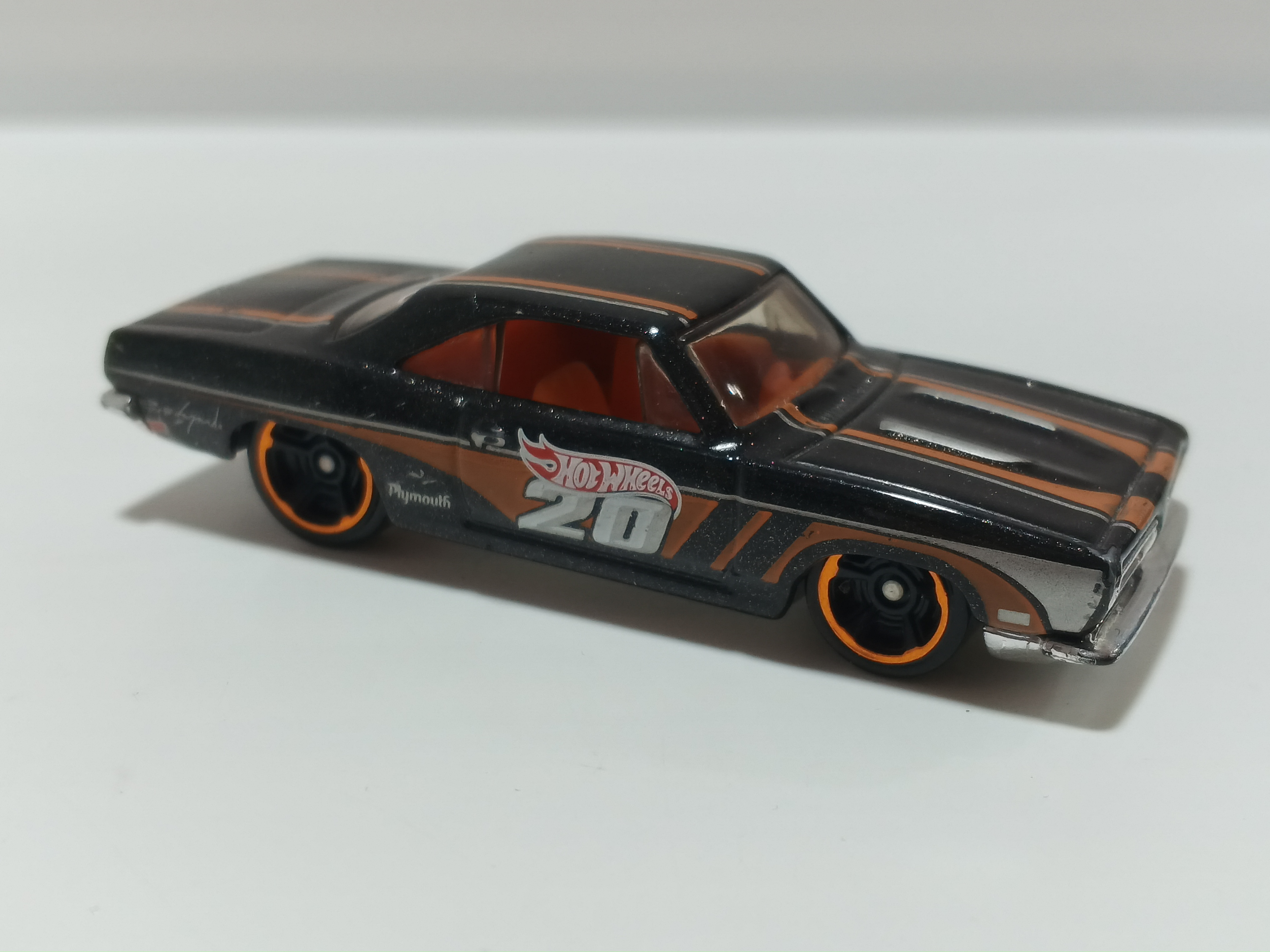 Hot Wheels - '68 Plymouth Barracuda Formula S