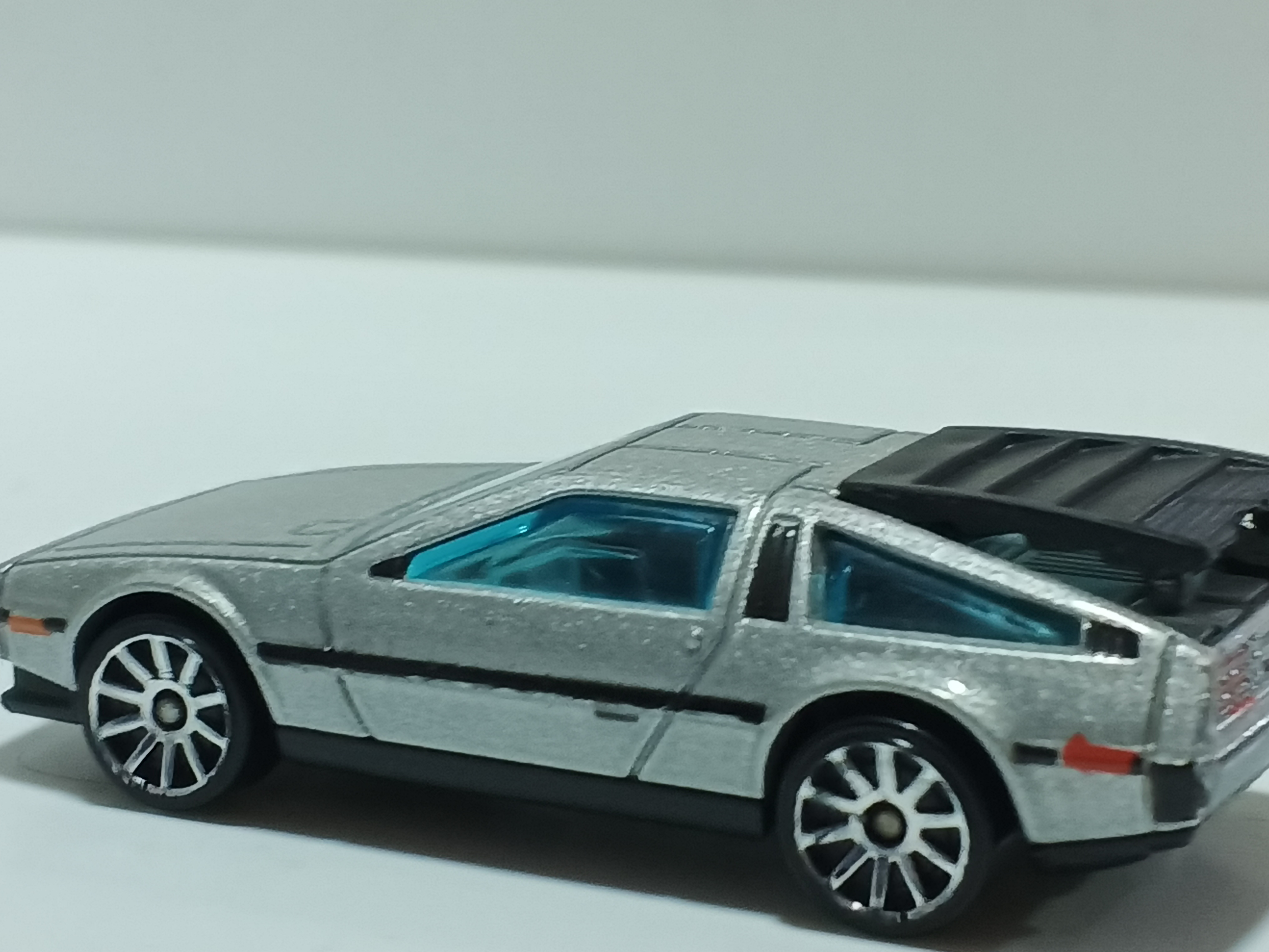 Vendido - Hot Wheels - DMC Delorean