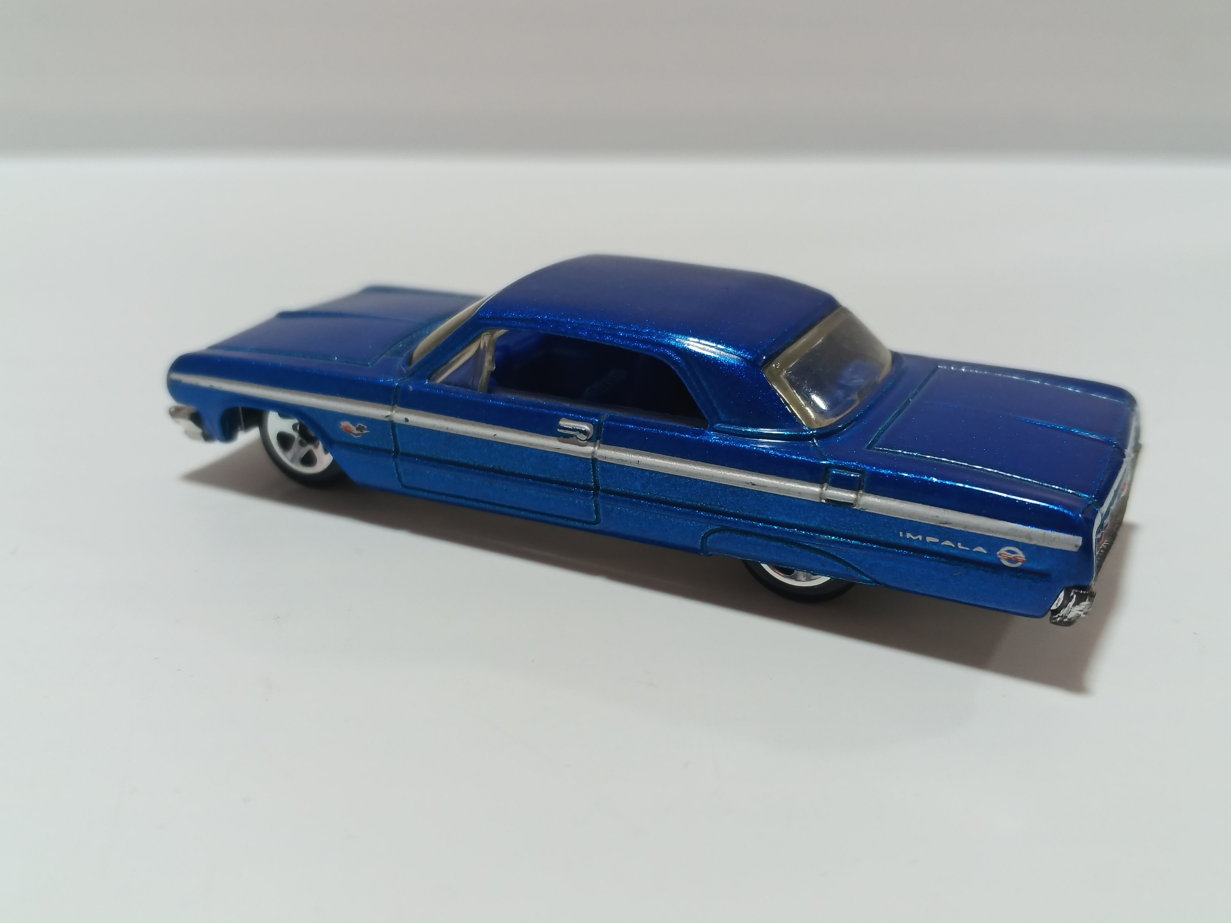Hot Wheels - ´64 Impala