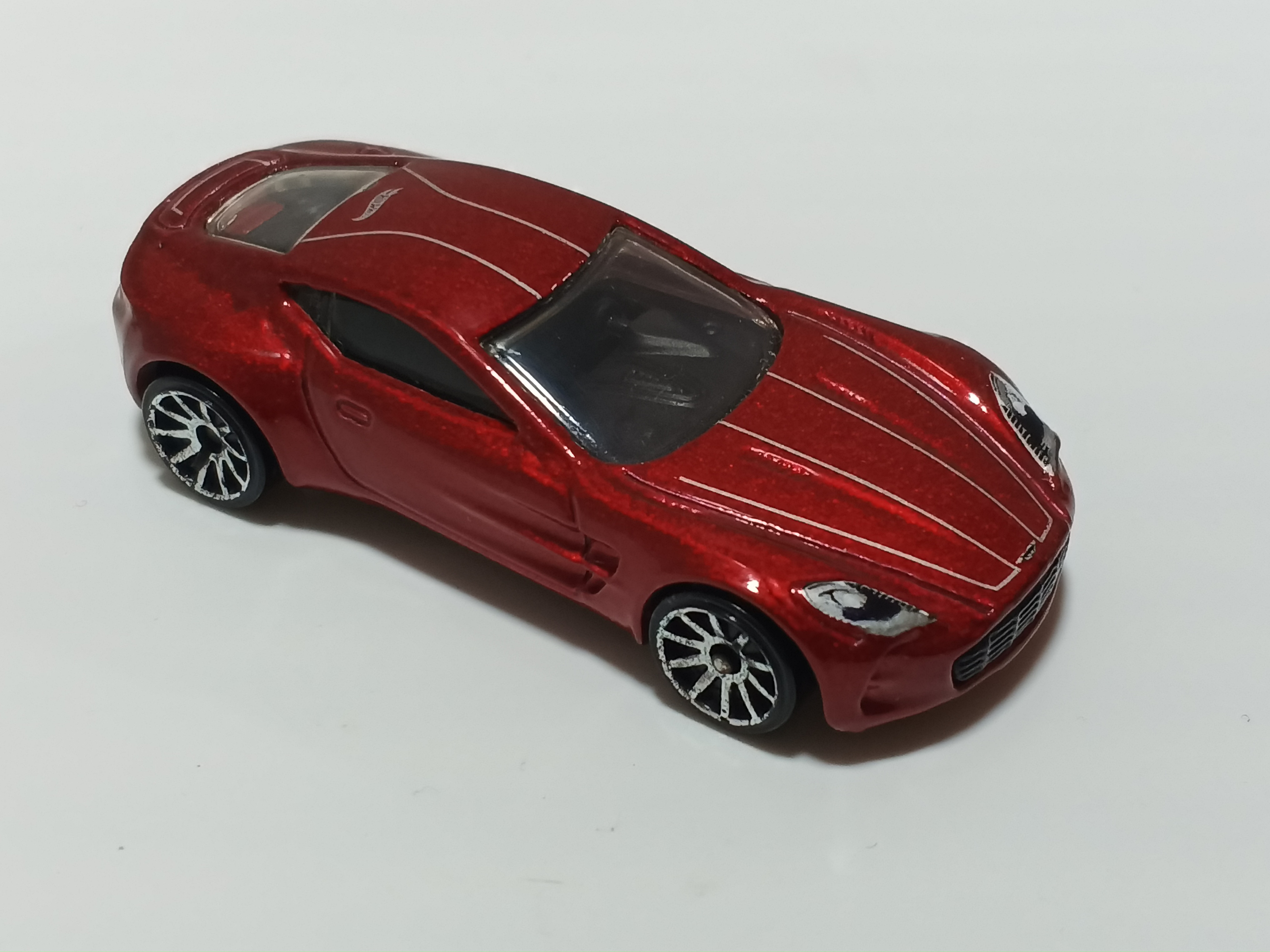 Hot Wheels - Aston Martin One-77