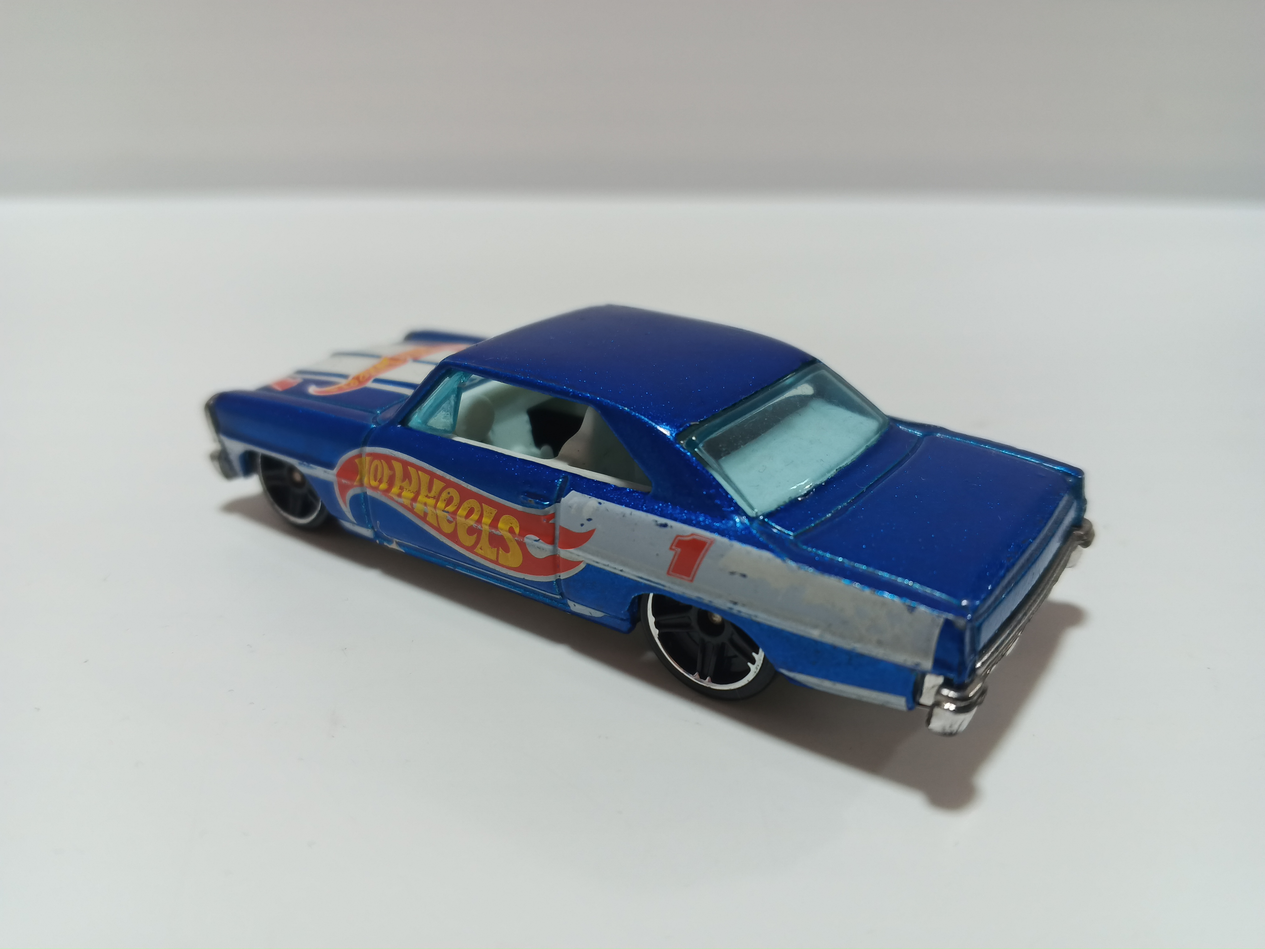 Hot Wheels - ´66 Nova