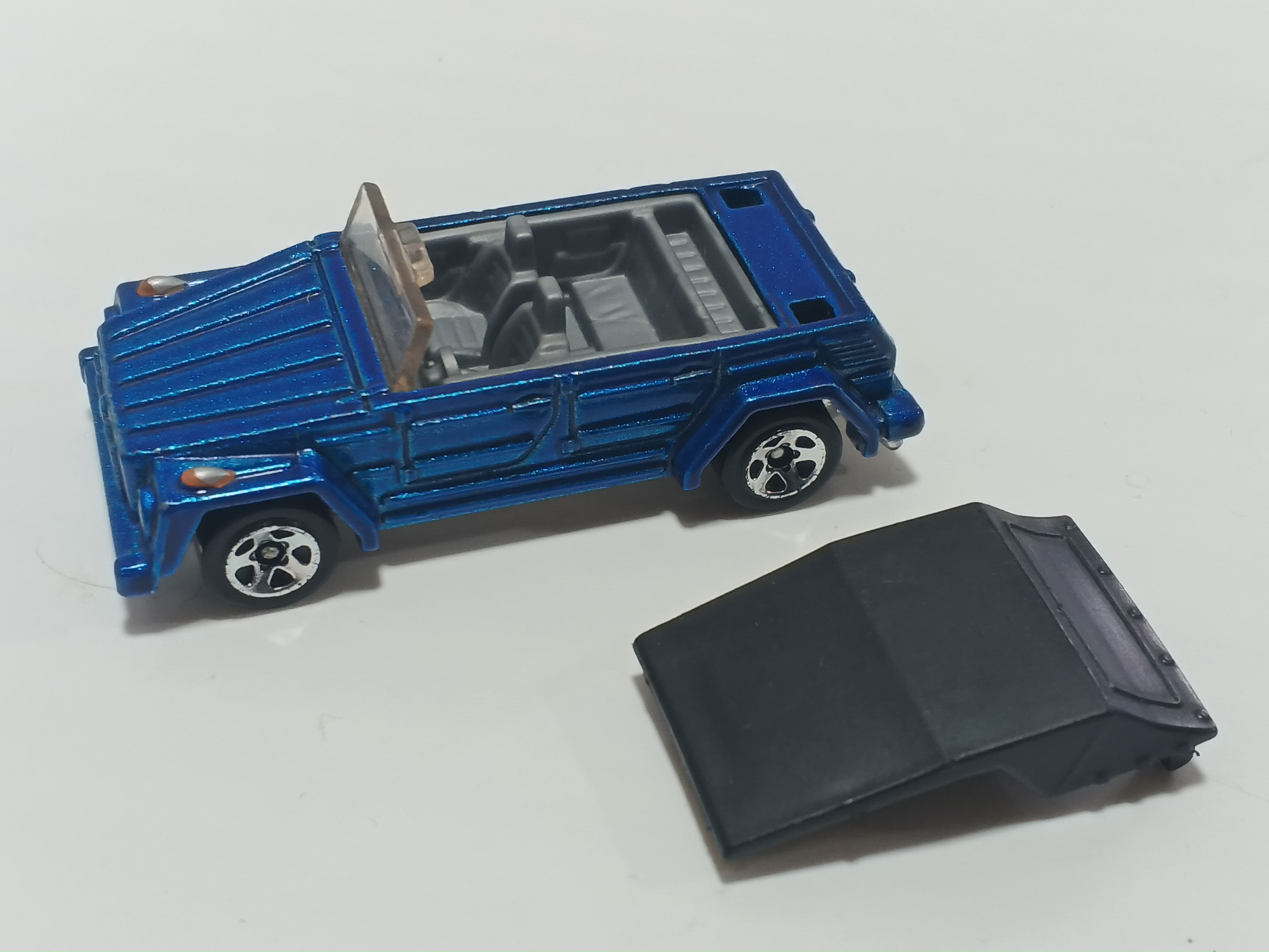 Hot Wheels - Volkswagen Type 181