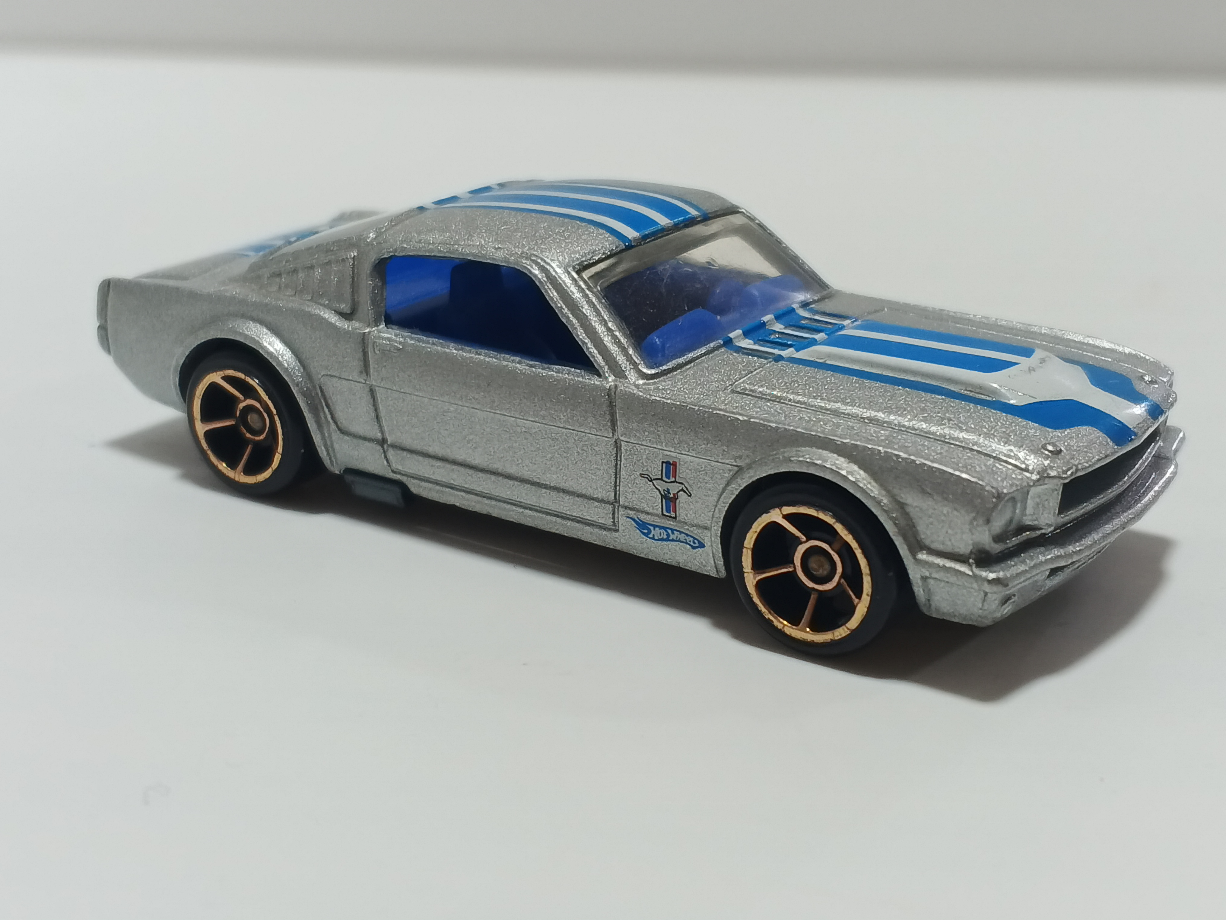 Hot Wheels - ´65 Mustang Fastback