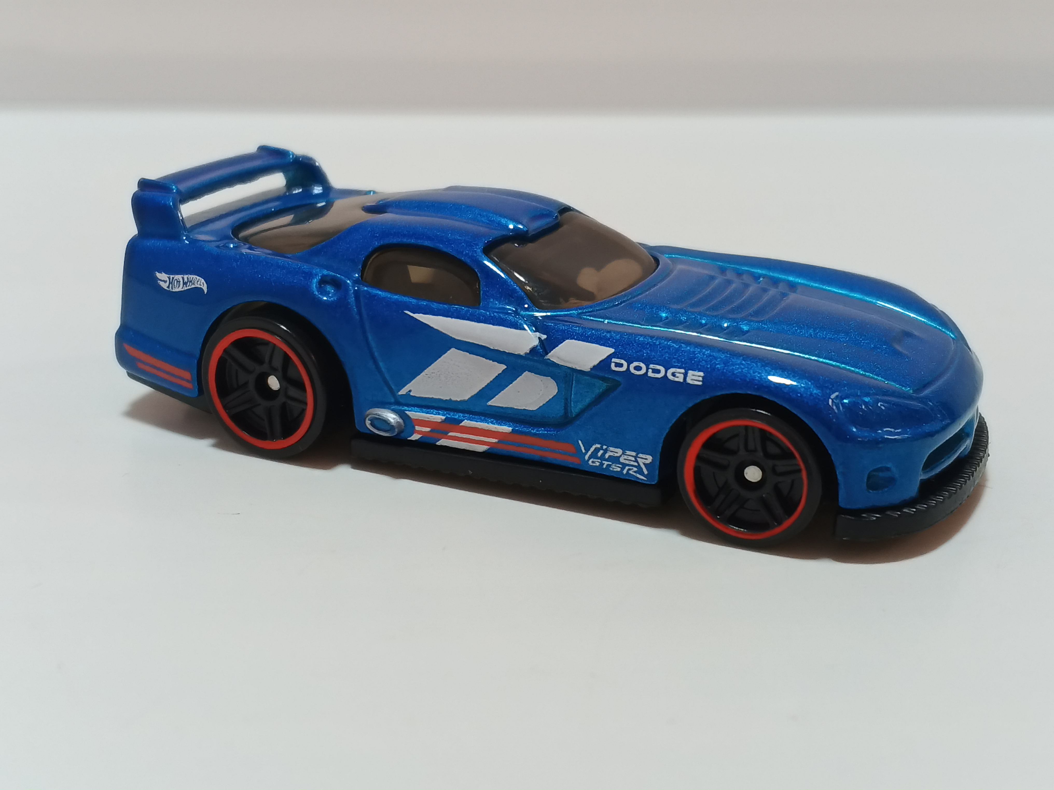Hot Wheels - Dodge Viper GTS-R