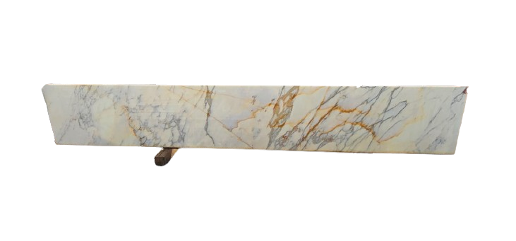 Mármol Calacatta Oro en medidas de 333 cm por 53 cm