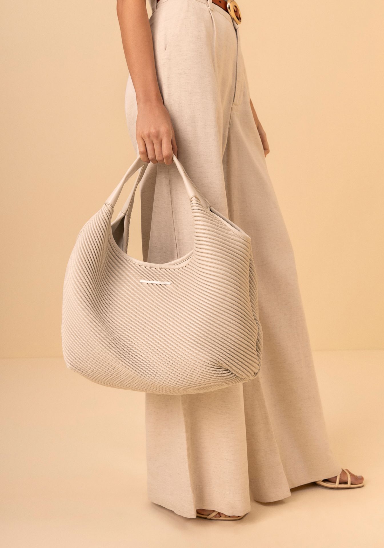 Bolso Grande Texturizado Mujer | Lez a Lez Beige Acanalado
