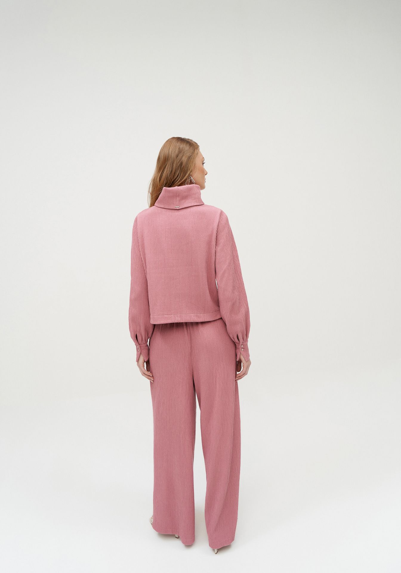 Blusón Lez a Lez Rosa con Manga Bufante y Máxi Gola Alta