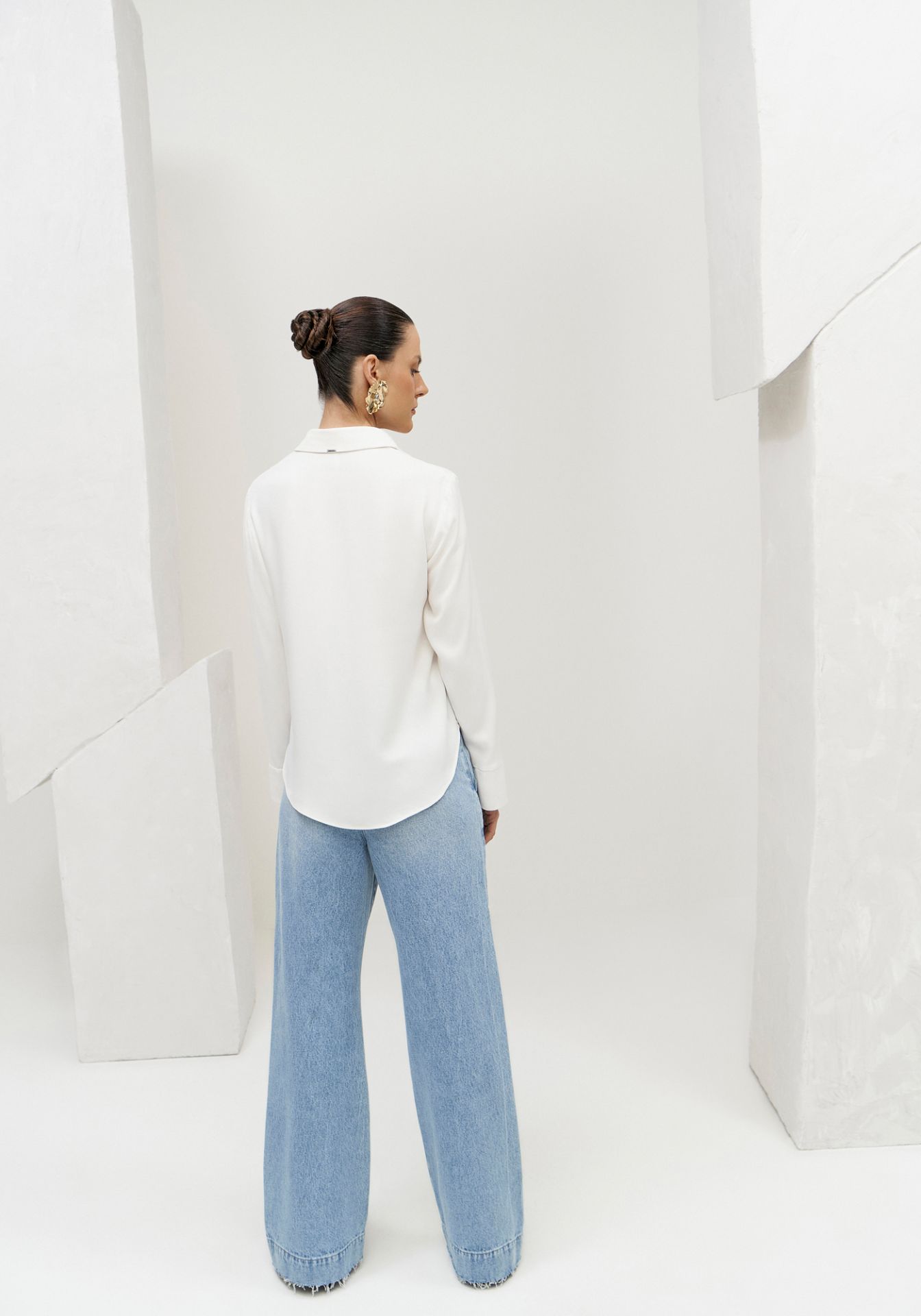 Camisa Blanca Lez a Lez de Viscosa Clásica