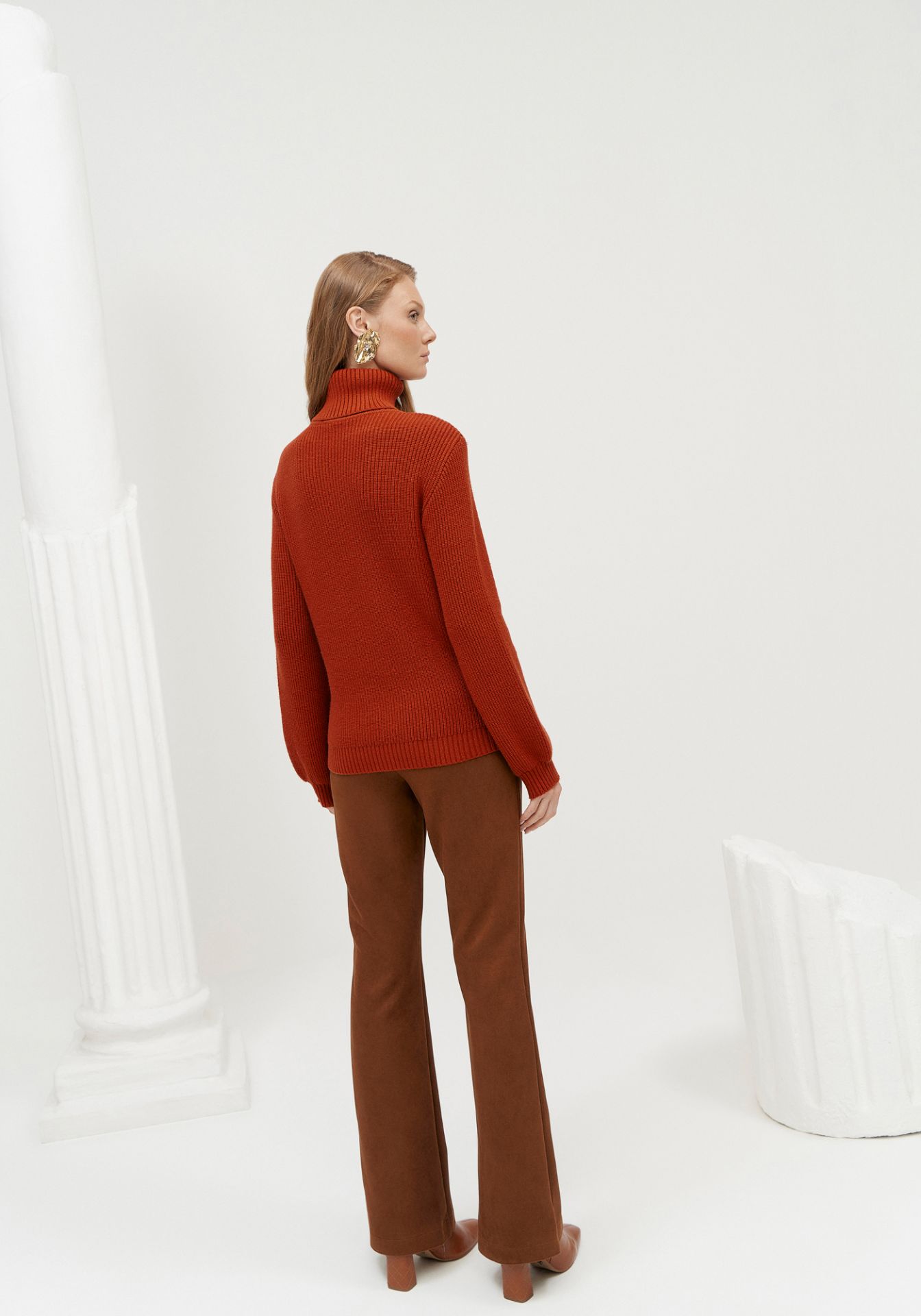 Suéter Cuello Alto Mujer