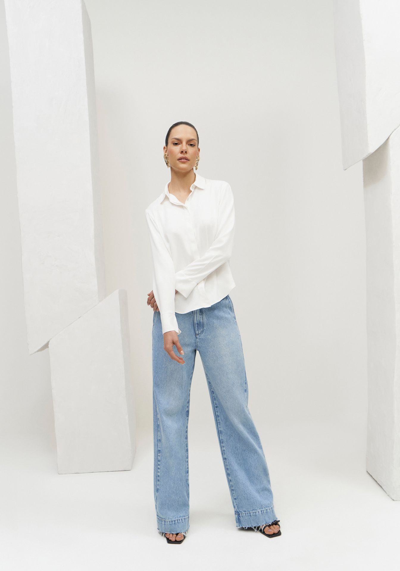 Camisa Blanca Lez a Lez de Viscosa Clásica