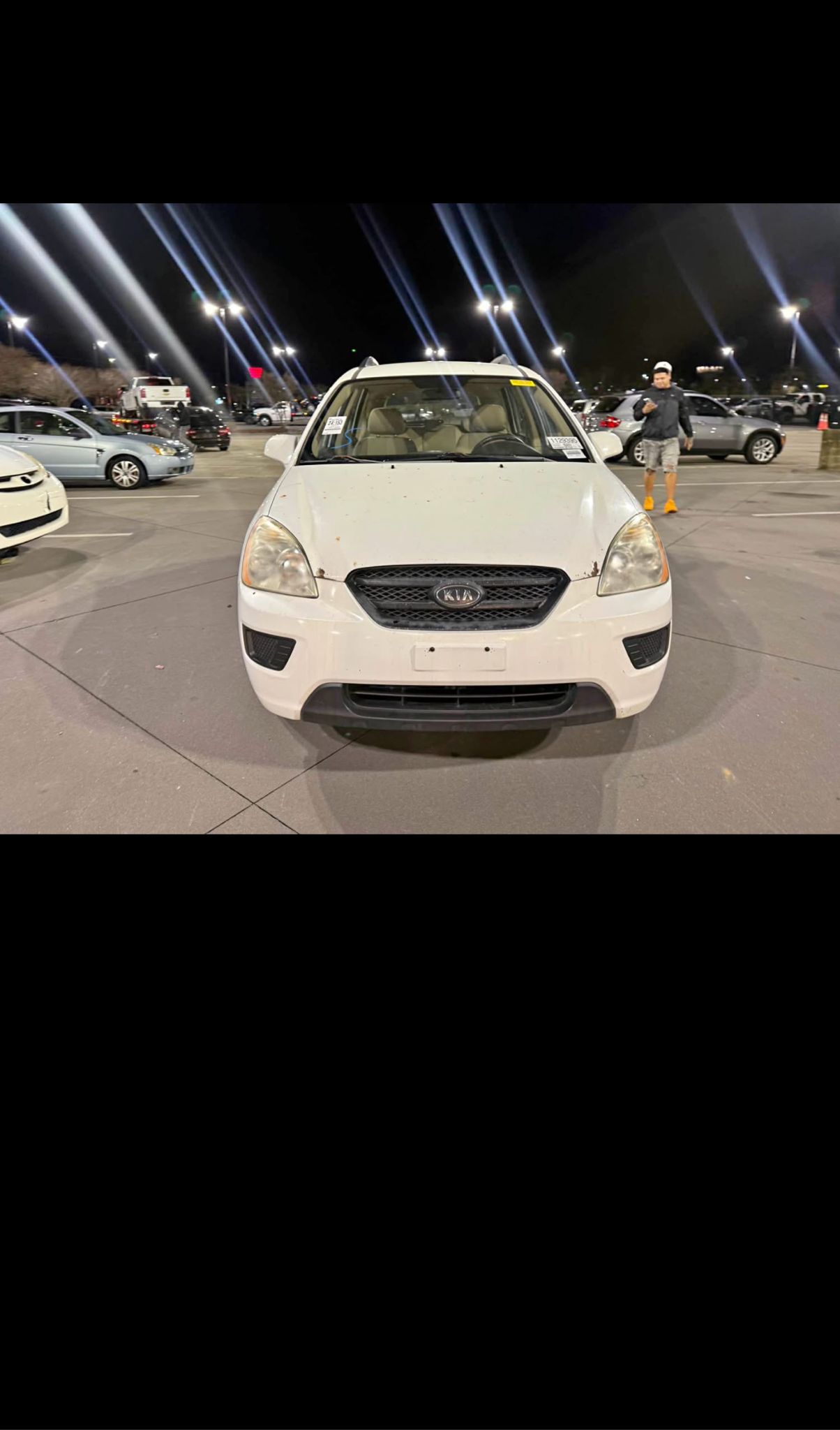 Kia Rondo 2010