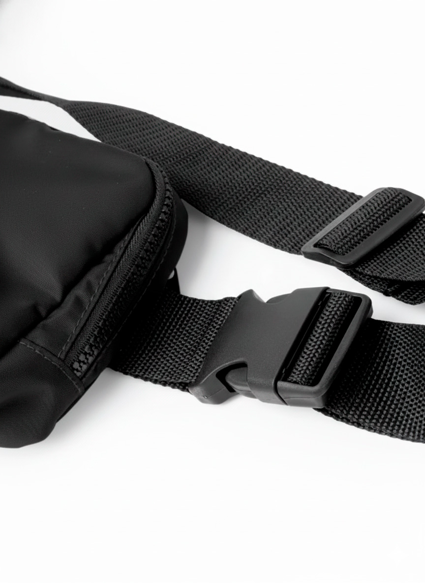 Riñonera Nylon Reciclado | Protect the Dolls