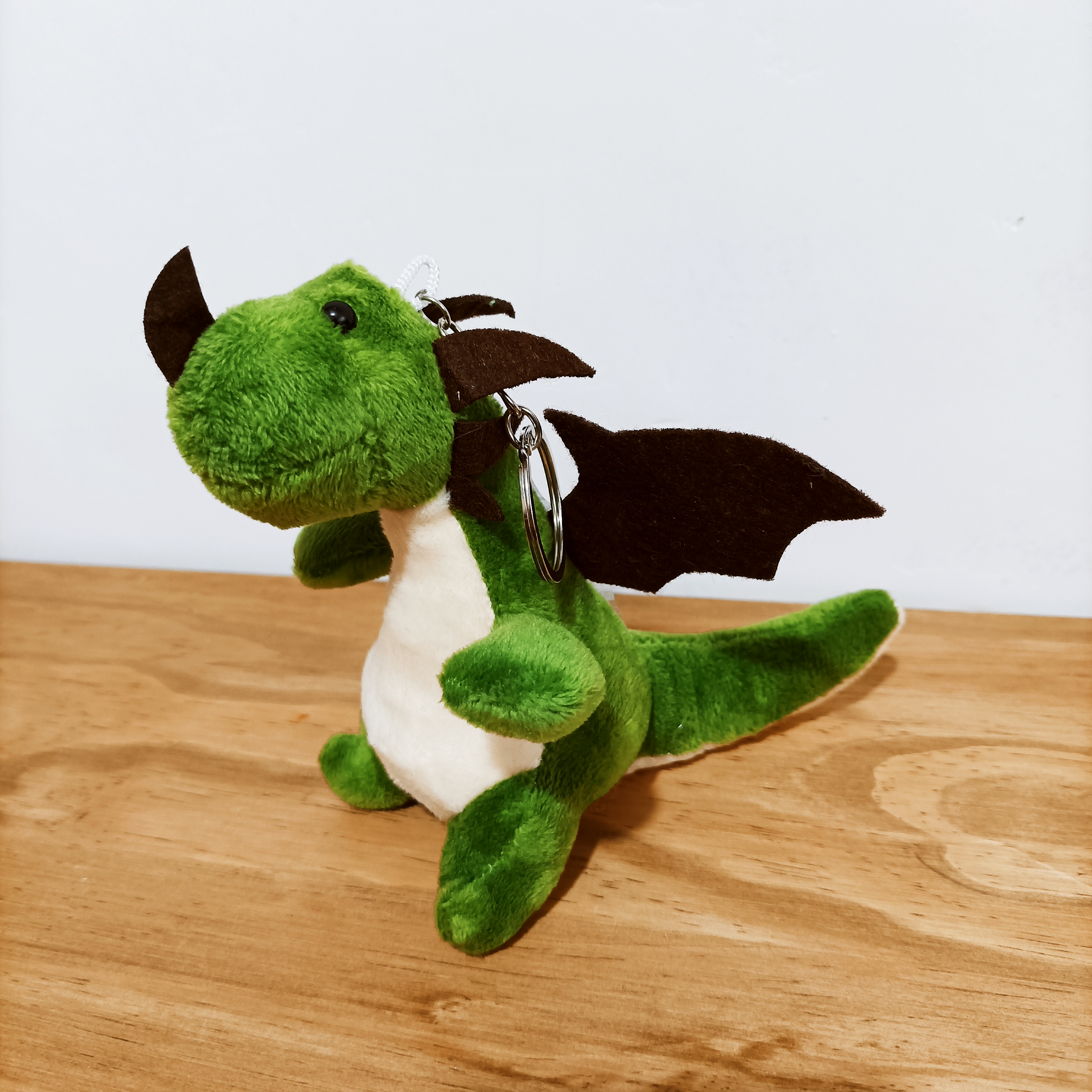 Chaveiro Dragão de Pelúcia