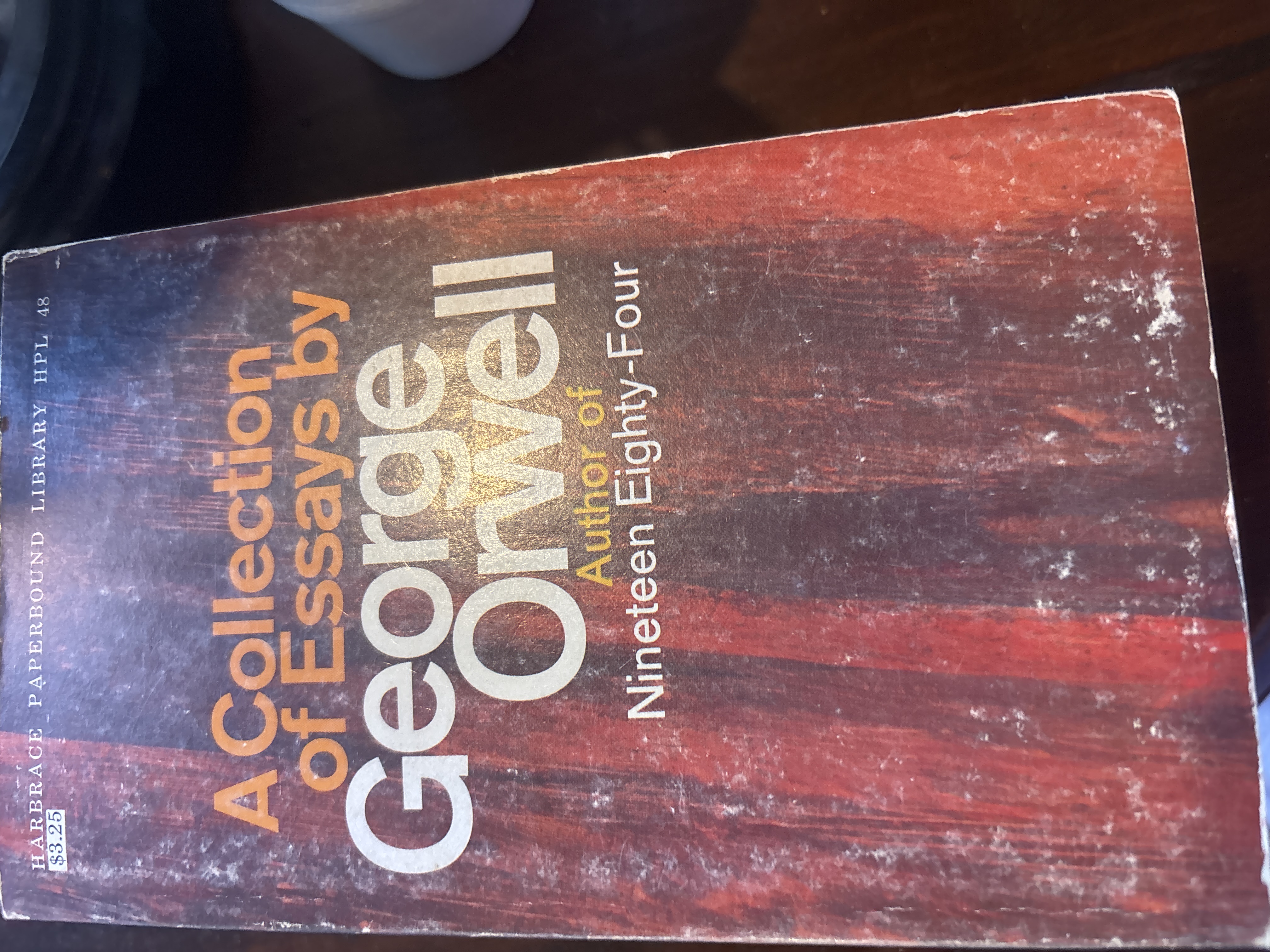 A Collection of Essays by George Orwell