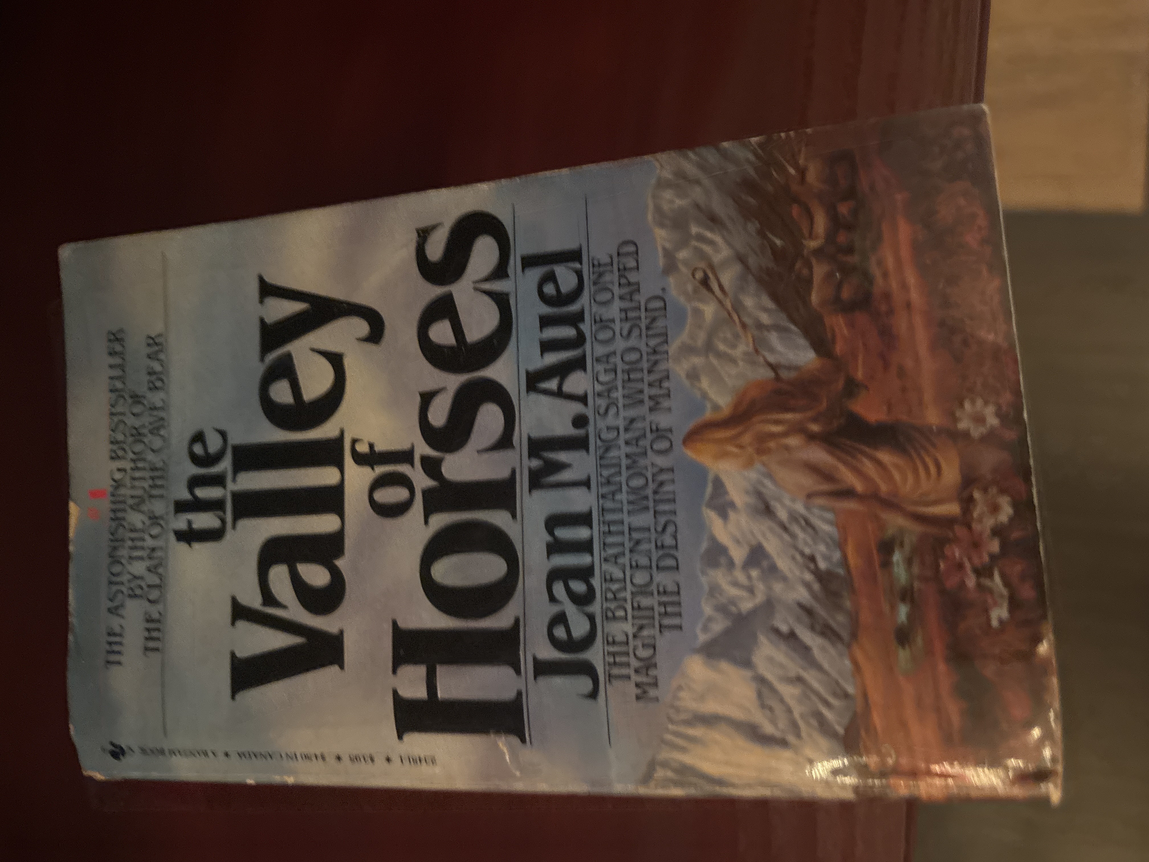 The Valley of Horses by Jean M. Auel