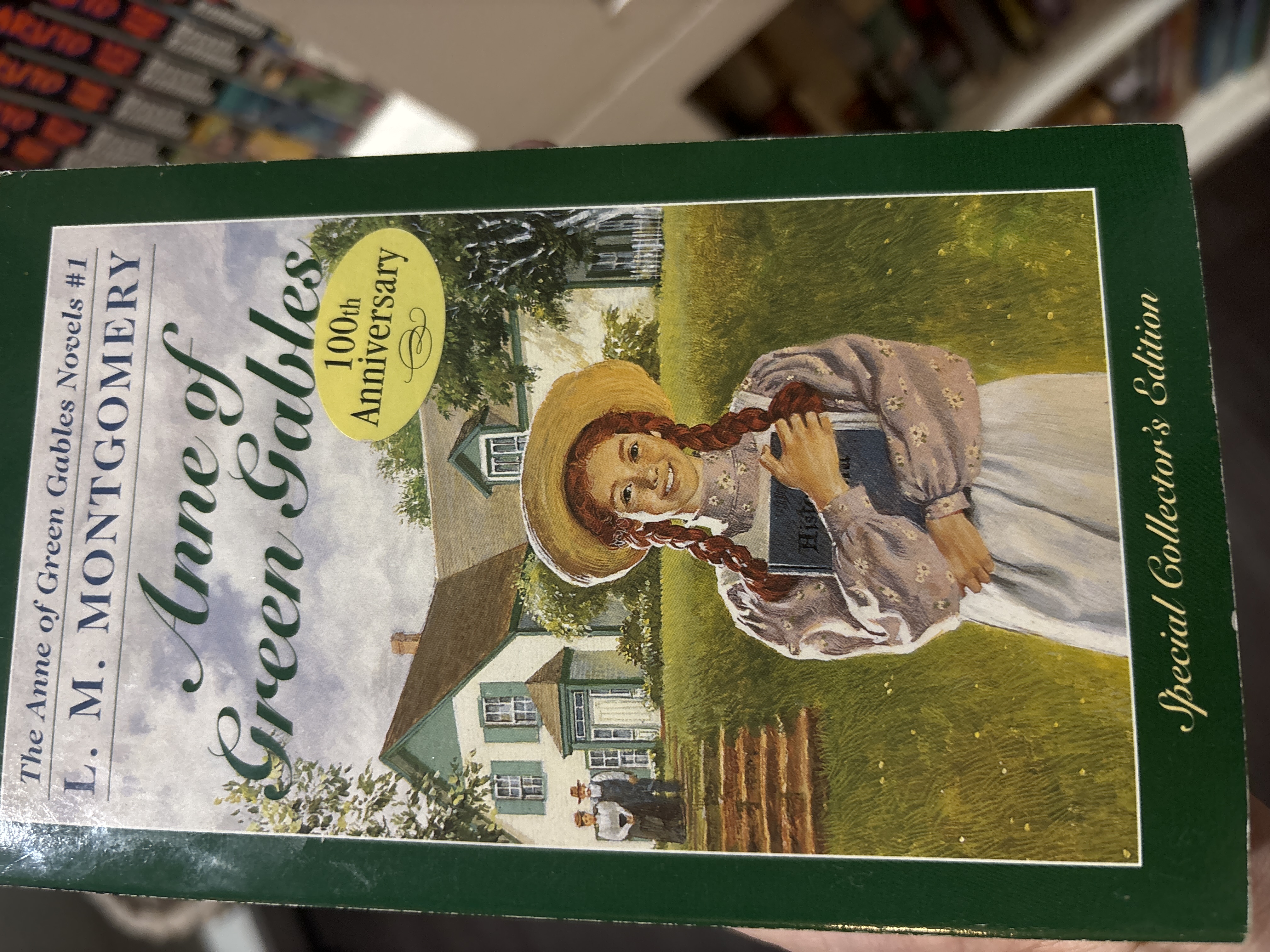 Anne of Green Gables (100th Anniversary Edition)