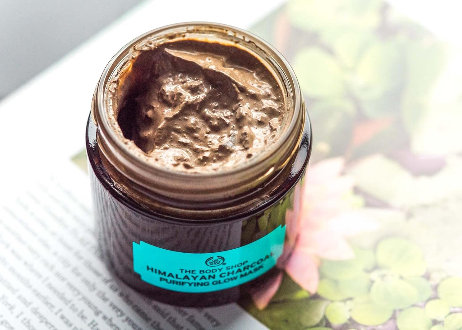 Himalayan Charcoal Purifying Glow Mask