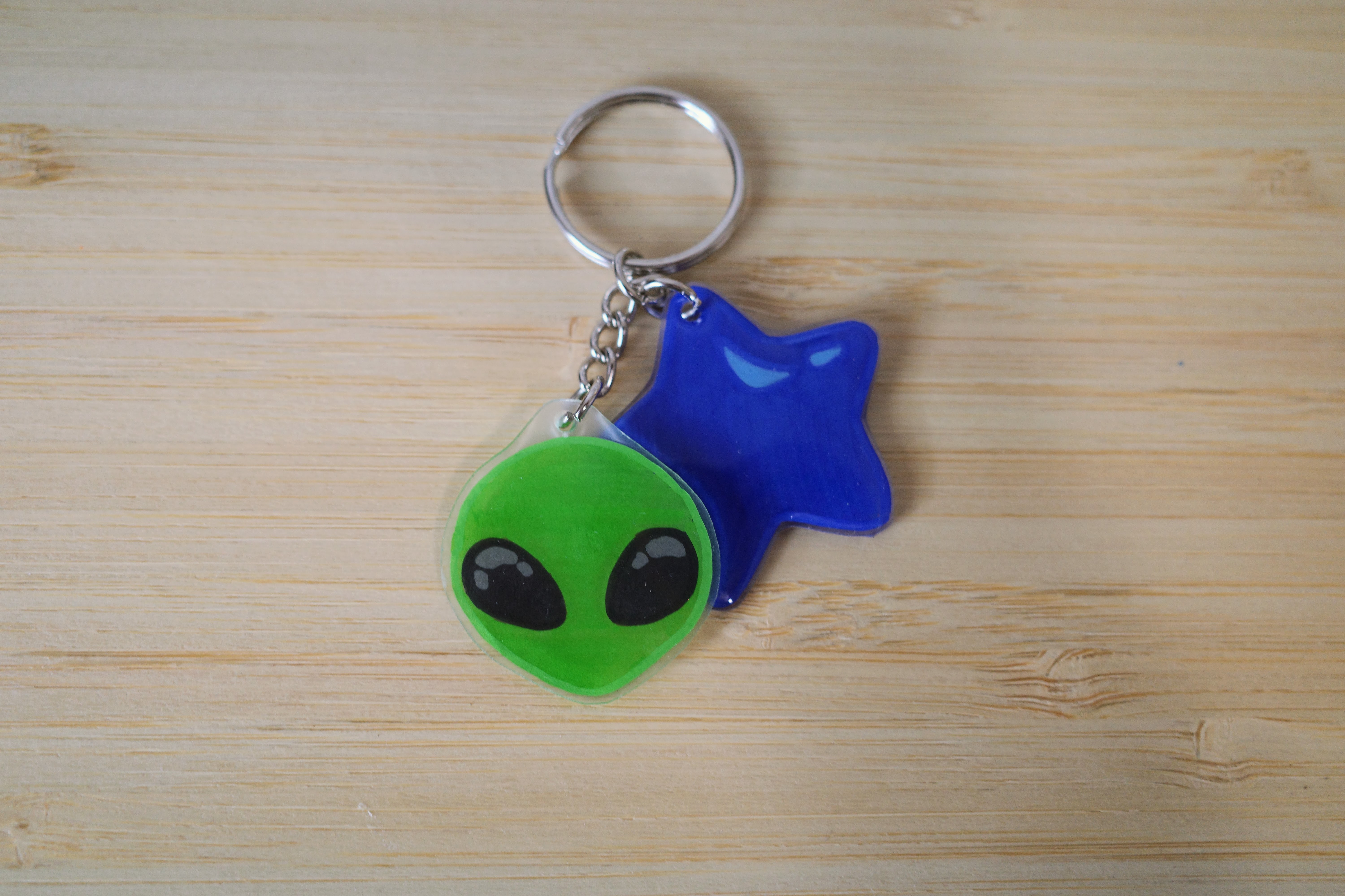 alien keychain