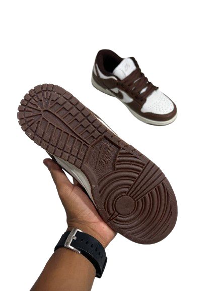 Nike Dunk Low "Cacao Wow"