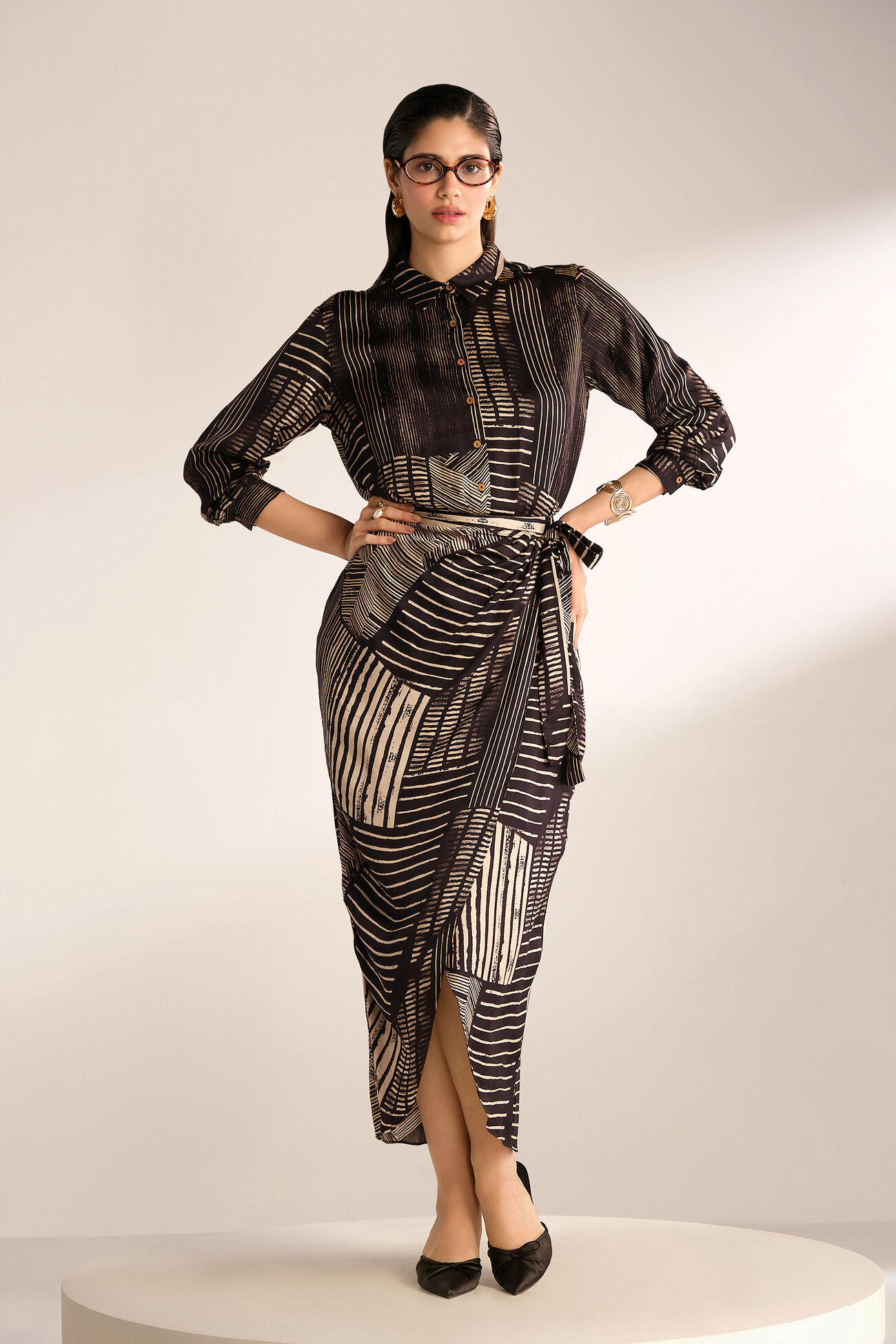 Geometric Pattern Midi Shirt Dress