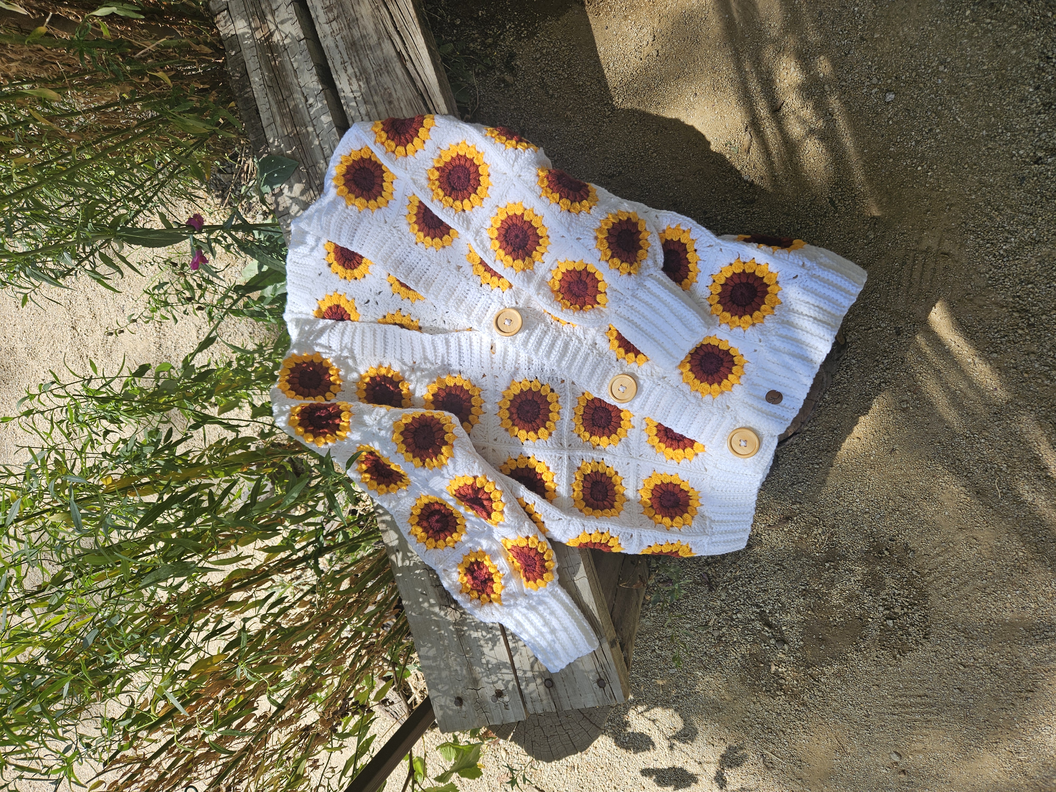 Cardigan de girasoles