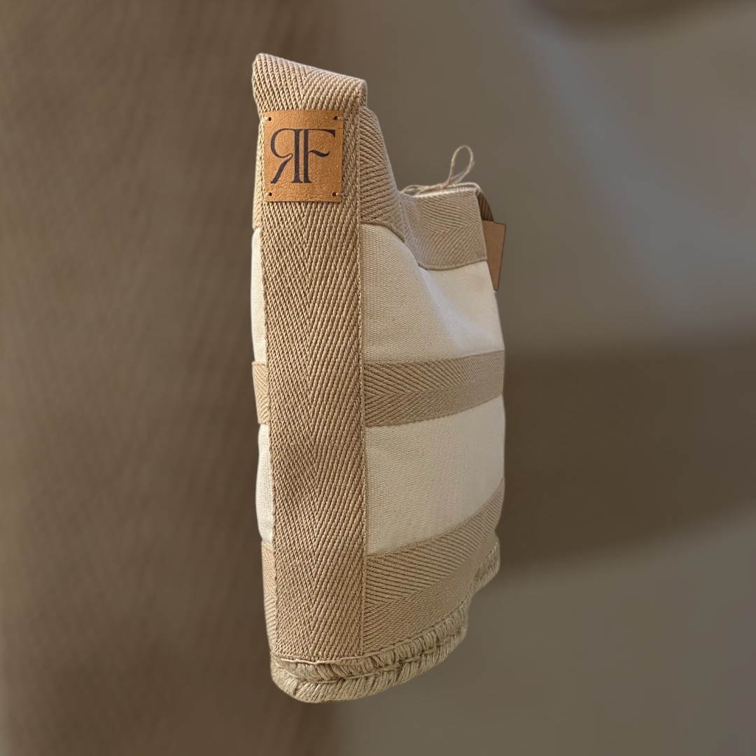 Bolso de tela beige y crema